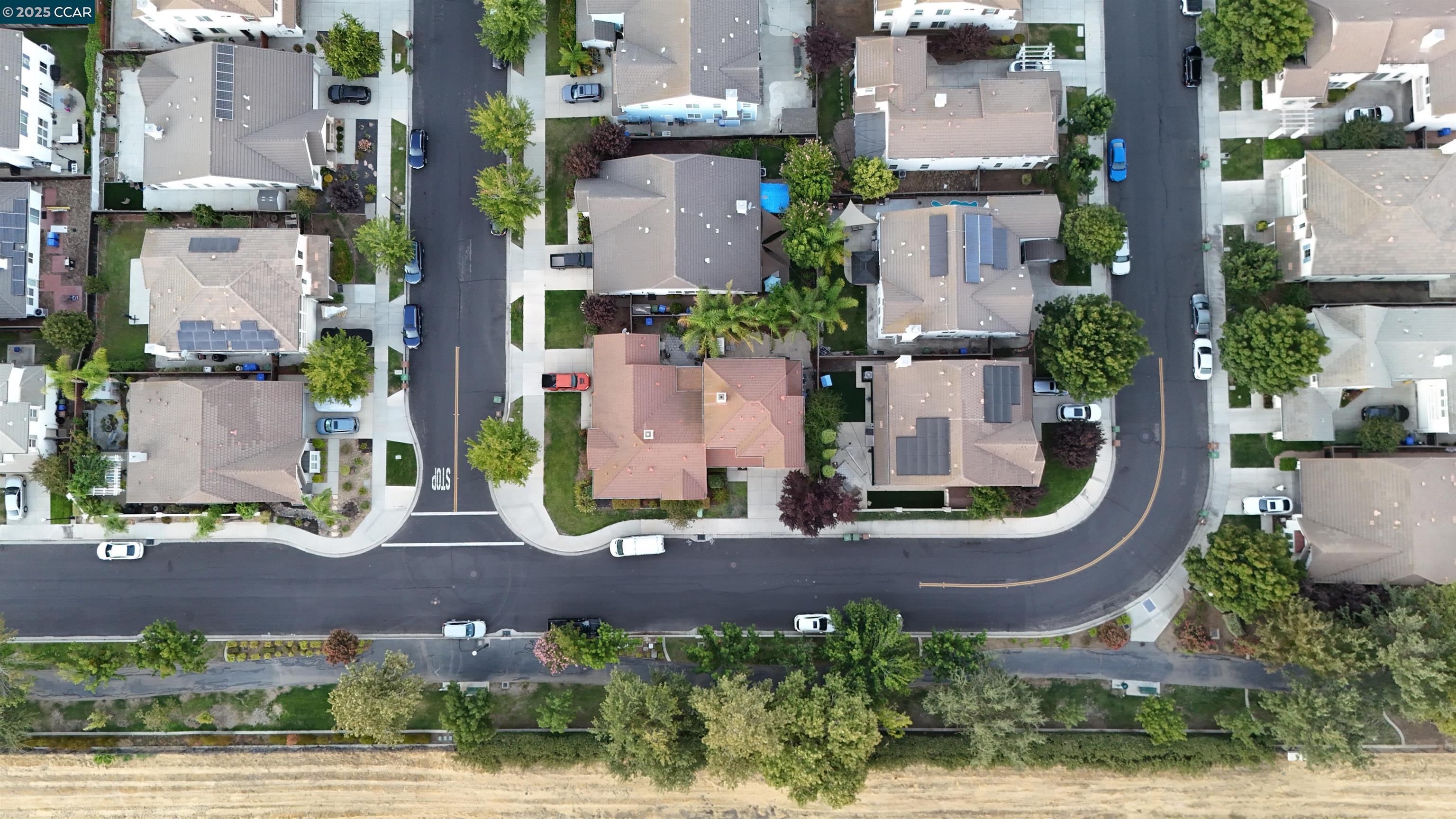 Detail Gallery Image 27 of 39 For 1651 Marina Way, Brentwood,  CA 94513 - 3 Beds | 2/1 Baths