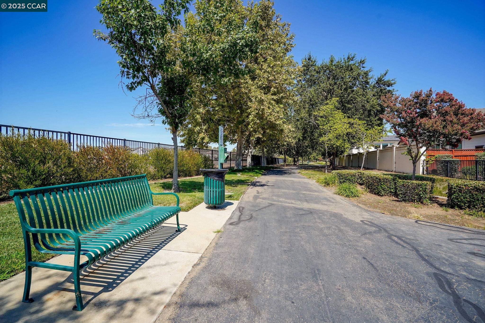 Detail Gallery Image 38 of 39 For 1651 Marina Way, Brentwood,  CA 94513 - 3 Beds | 2/1 Baths