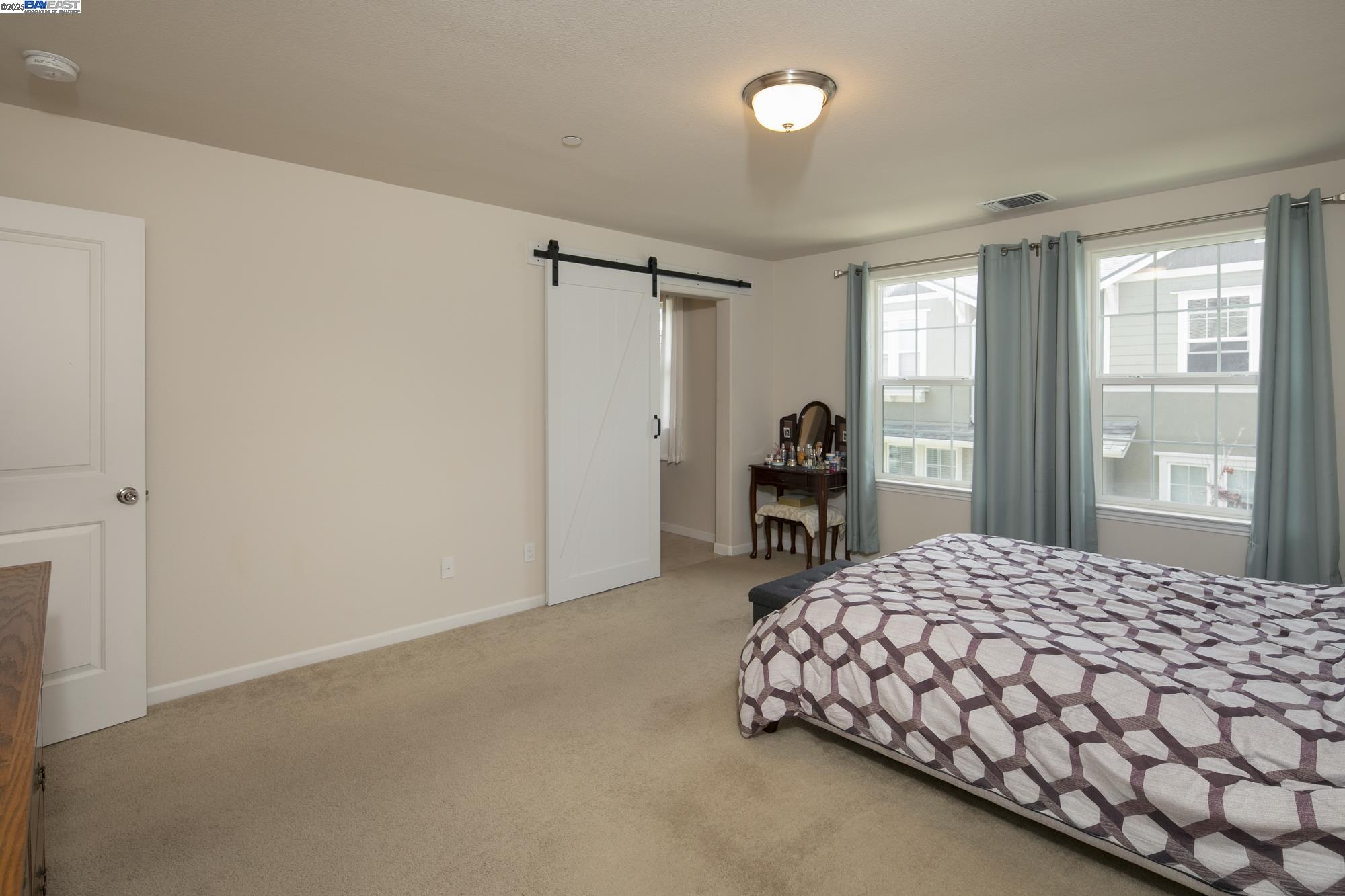 Detail Gallery Image 17 of 22 For 17819 Banks Street, –,  CA 93933 - 3 Beds | 2/1 Baths