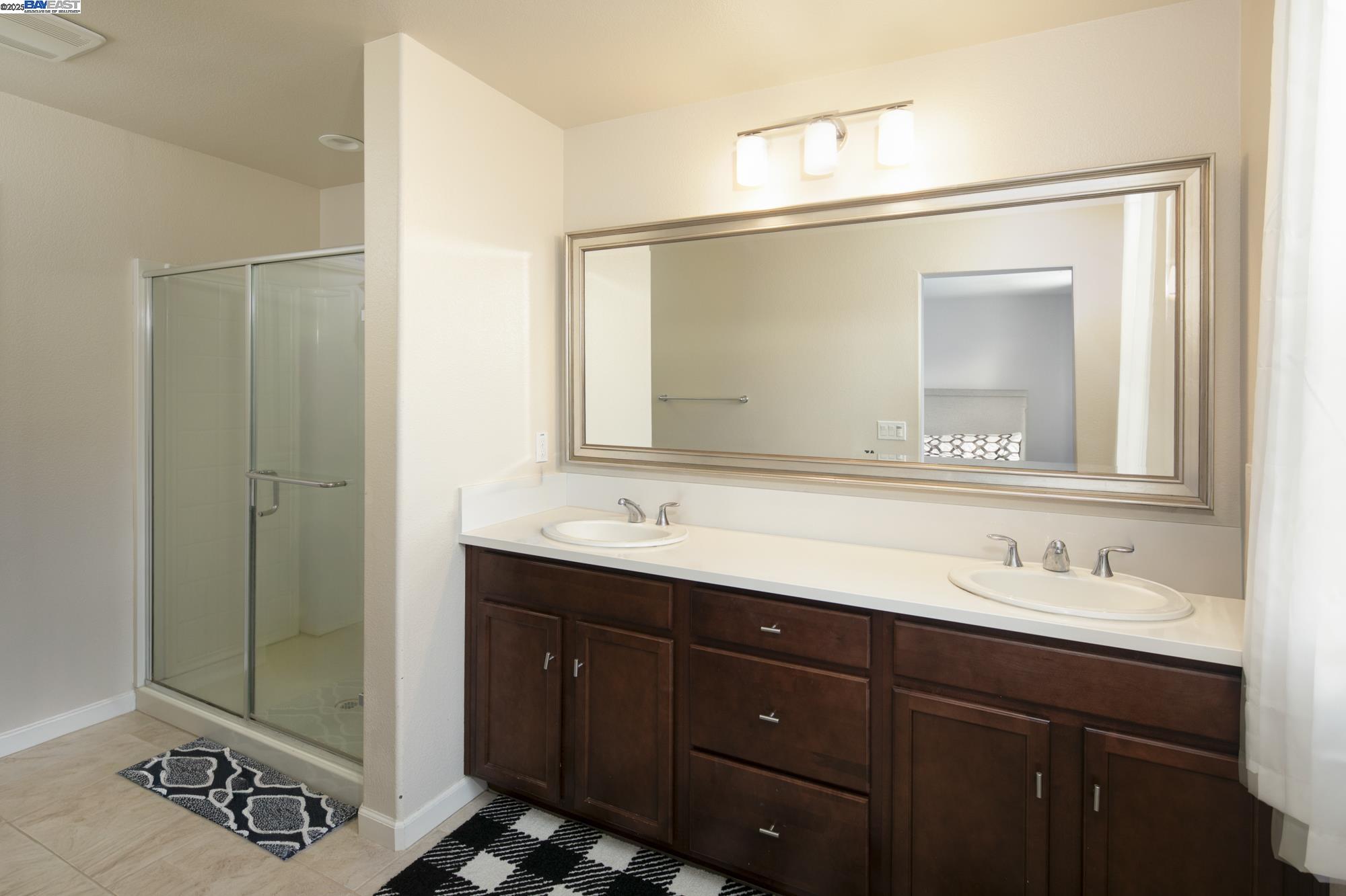 Detail Gallery Image 18 of 22 For 17819 Banks Street, –,  CA 93933 - 3 Beds | 2/1 Baths