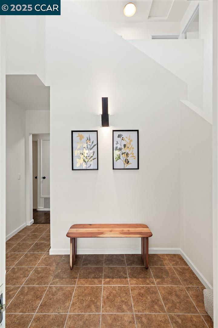 Detail Gallery Image 24 of 60 For 2283 Greenwich Rd, San Pablo,  CA 94806 - 4 Beds | 3 Baths