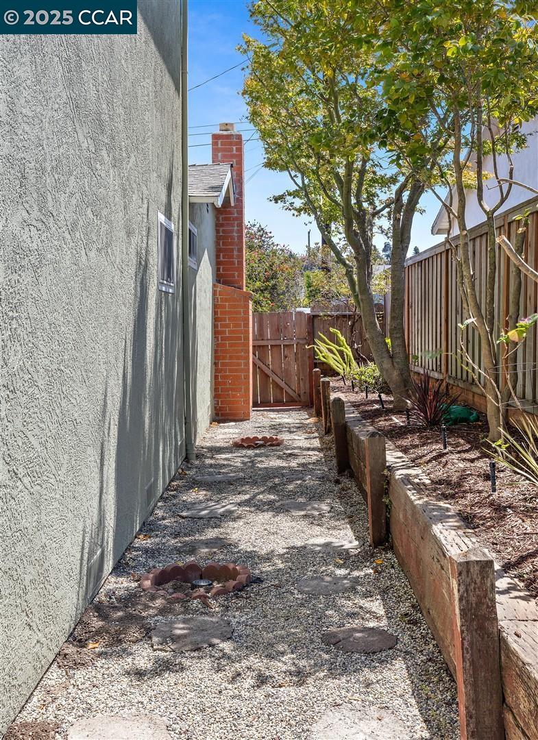 Detail Gallery Image 50 of 60 For 2283 Greenwich Rd, San Pablo,  CA 94806 - 4 Beds | 3 Baths