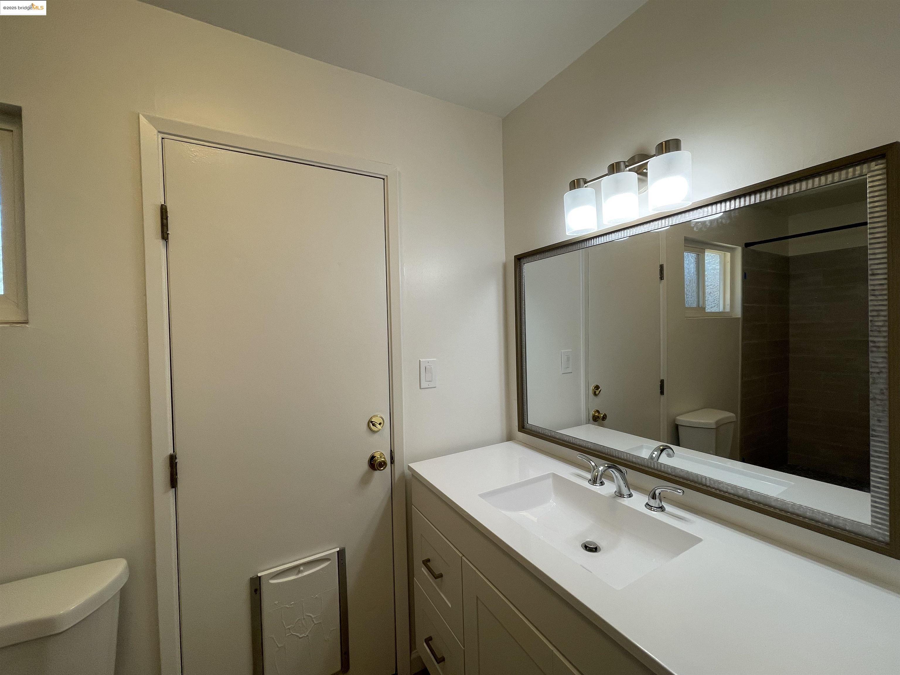 Detail Gallery Image 21 of 32 For 3206 Fitzpatrick Dr, Concord,  CA 94519 - 4 Beds | 2 Baths