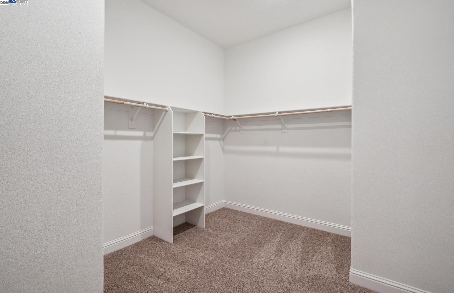 Detail Gallery Image 14 of 39 For Starburst Street, Manteca,  CA 95337 - 5 Beds | 4 Baths