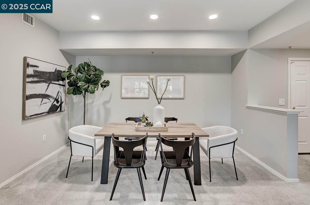 Detail Gallery Image 17 of 51 For 1840 Tice Creek Dr #2223,  Walnut Creek,  CA 94595 - 2 Beds | 2 Baths