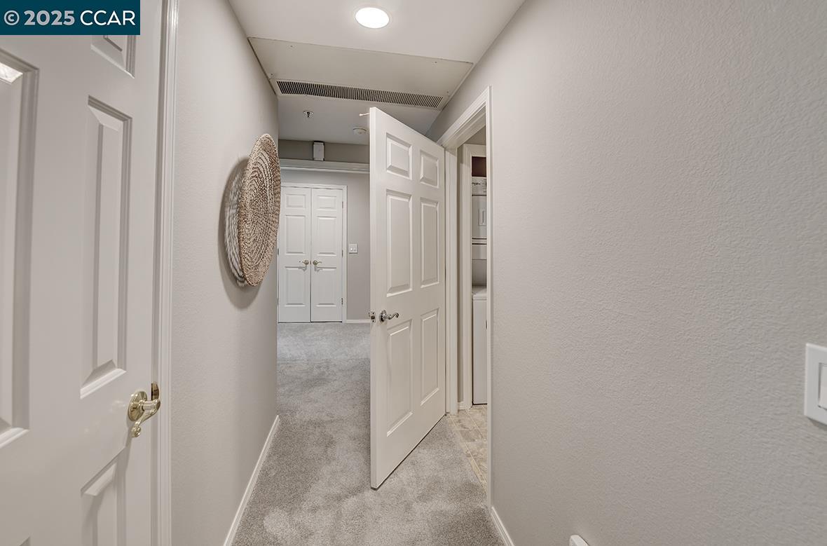 Detail Gallery Image 19 of 51 For 1840 Tice Creek Dr #2223,  Walnut Creek,  CA 94595 - 2 Beds | 2 Baths