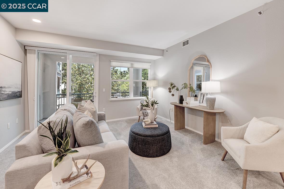 Detail Gallery Image 10 of 51 For 1840 Tice Creek Dr #2223,  Walnut Creek,  CA 94595 - 2 Beds | 2 Baths