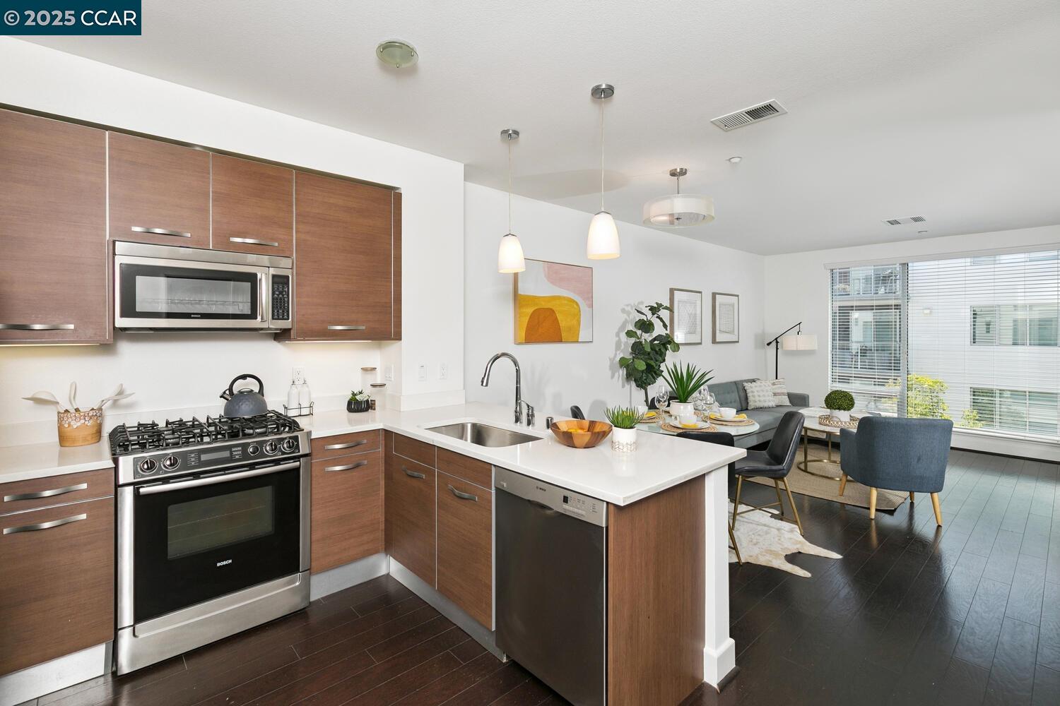 Detail Gallery Image 9 of 25 For 555 Ygnacio Valley Rd #309,  Walnut Creek,  CA 94596 - 1 Beds | 1 Baths