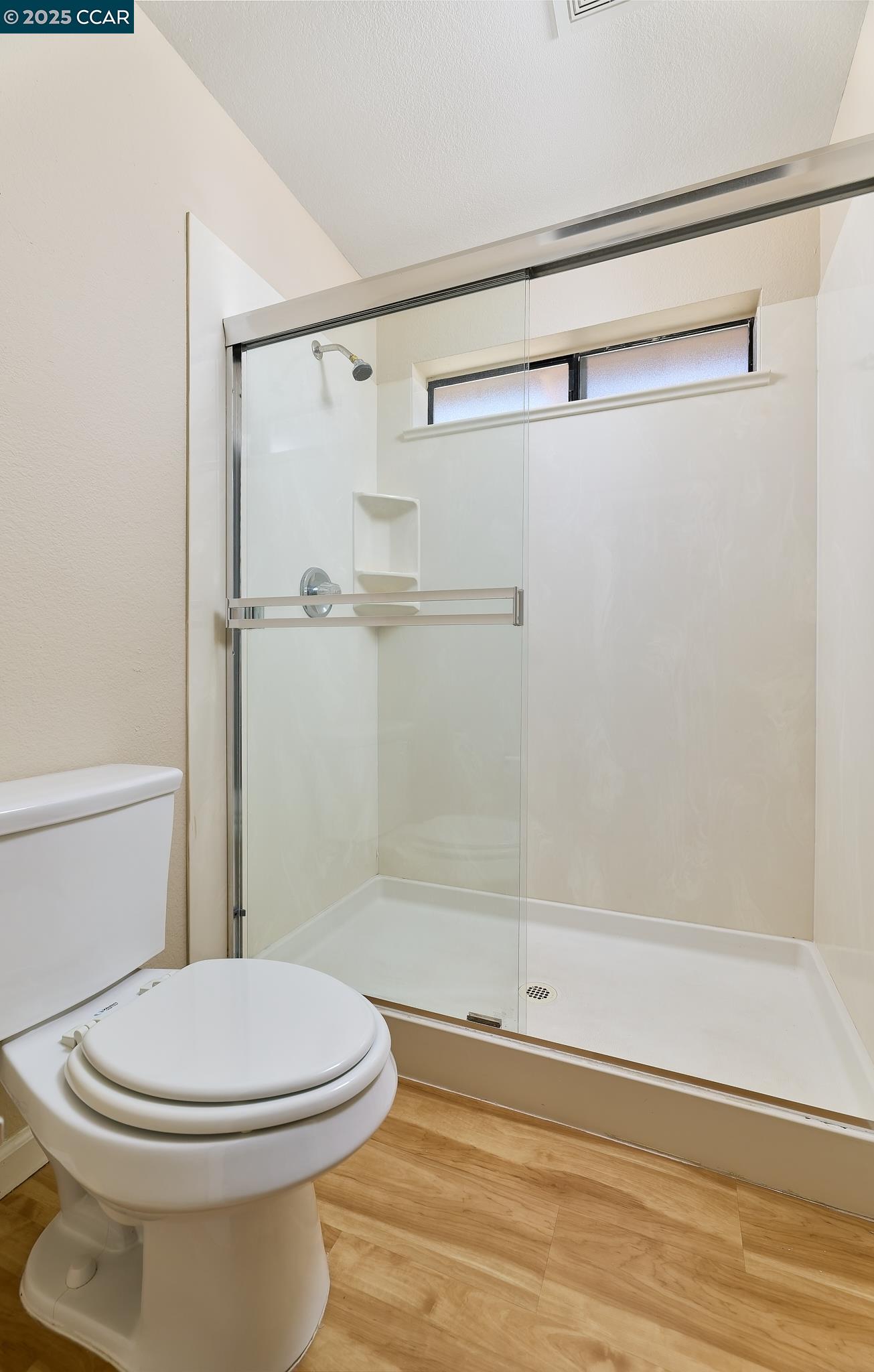 Detail Gallery Image 14 of 23 For 2102 Mendocino Dr, Bay Point,  CA 94565 - 4 Beds | 2 Baths