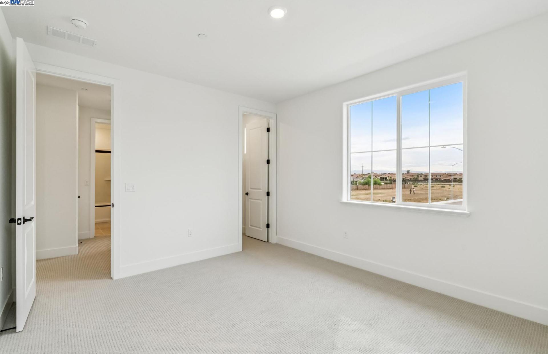 Detail Gallery Image 37 of 49 For Kasnak Drive, Manteca,  CA 95337 - 5 Beds | 4 Baths