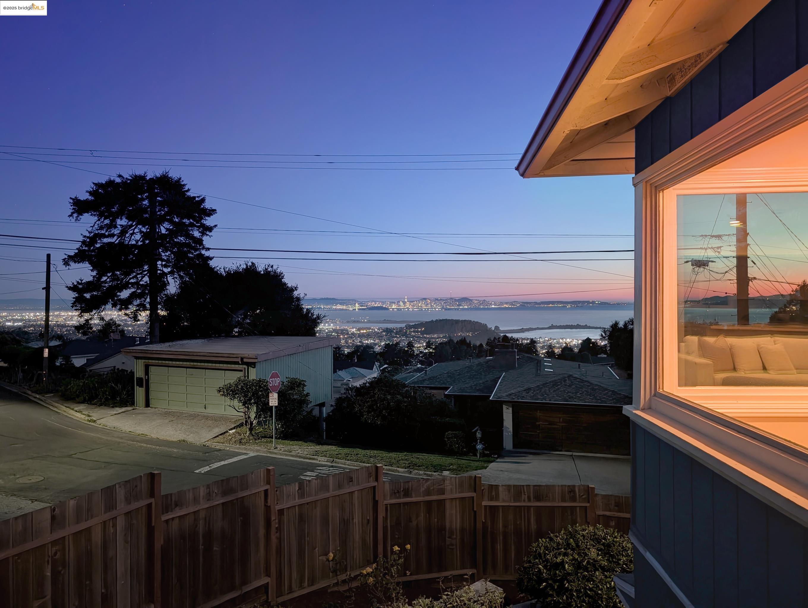 Detail Gallery Image 24 of 28 For 61 Cowper Ave, Kensington,  CA 94707 - 4 Beds | 2/1 Baths