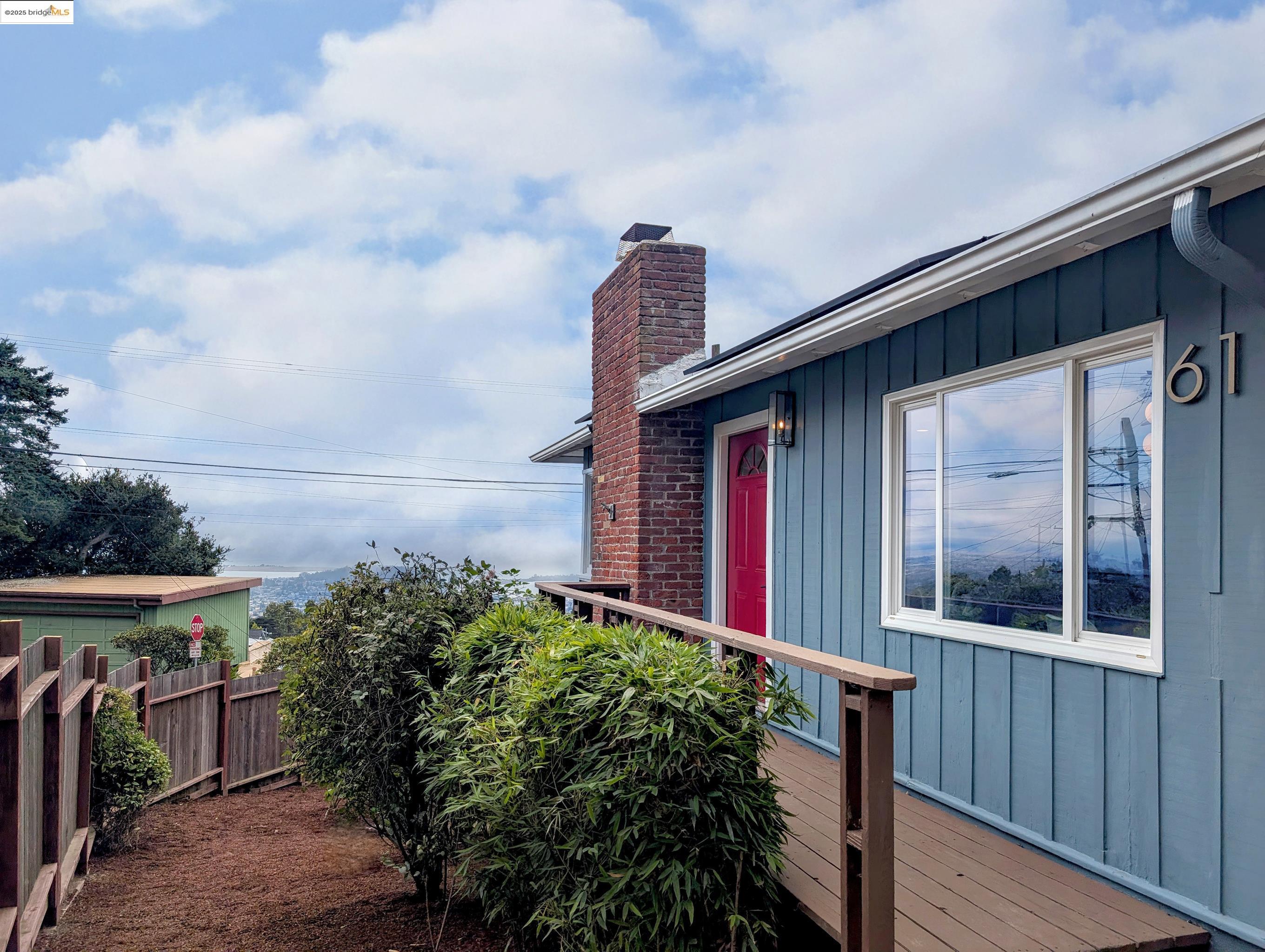 Detail Gallery Image 28 of 28 For 61 Cowper Ave, Kensington,  CA 94707 - 4 Beds | 2/1 Baths