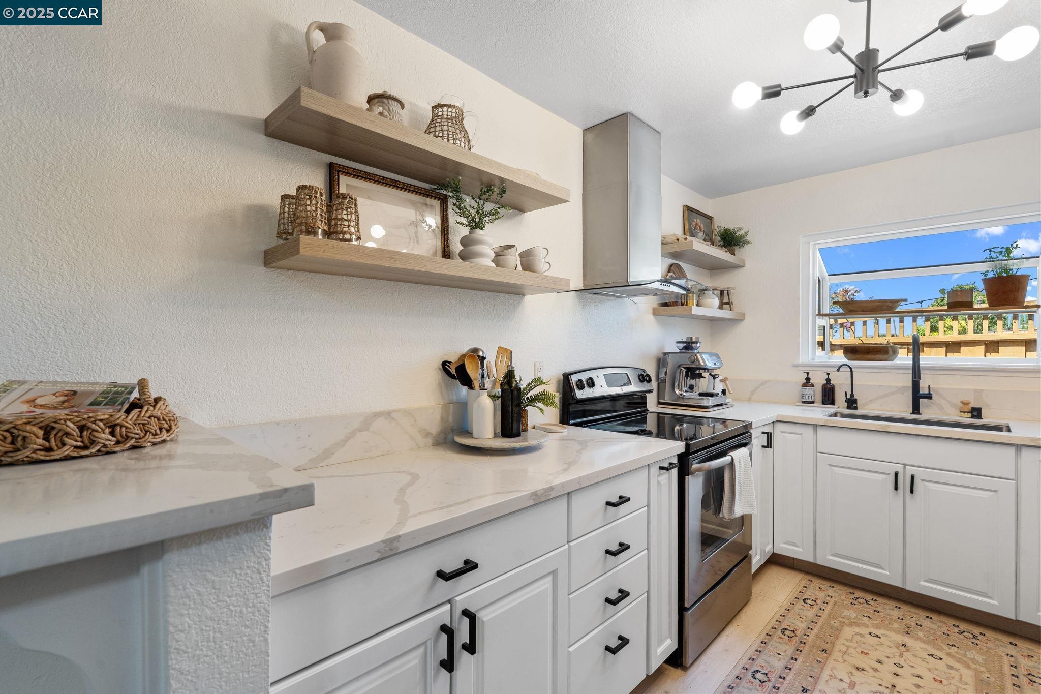 Detail Gallery Image 21 of 49 For 6625 Pioneer Ln, Dublin,  CA 94568 - 2 Beds | 2/1 Baths
