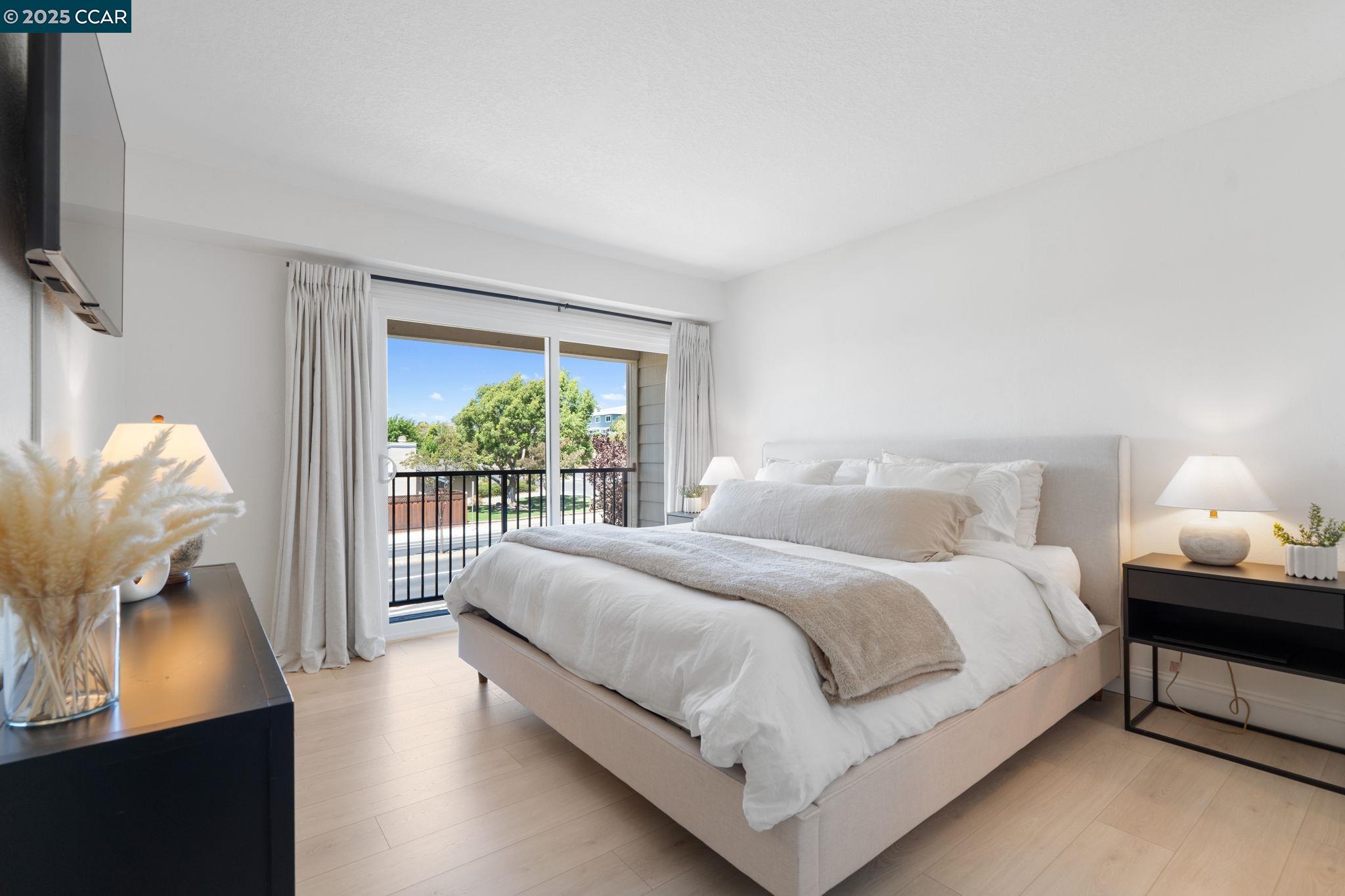 Detail Gallery Image 27 of 49 For 6625 Pioneer Ln, Dublin,  CA 94568 - 2 Beds | 2/1 Baths