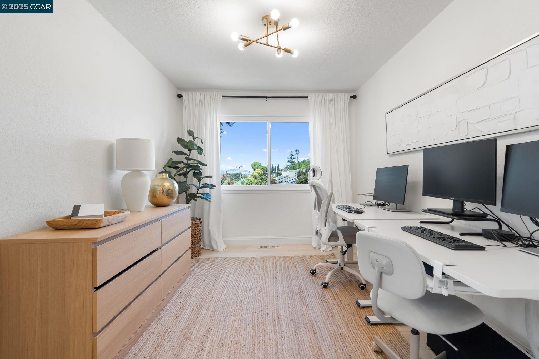 Detail Gallery Image 35 of 49 For 6625 Pioneer Ln, Dublin,  CA 94568 - 2 Beds | 2/1 Baths