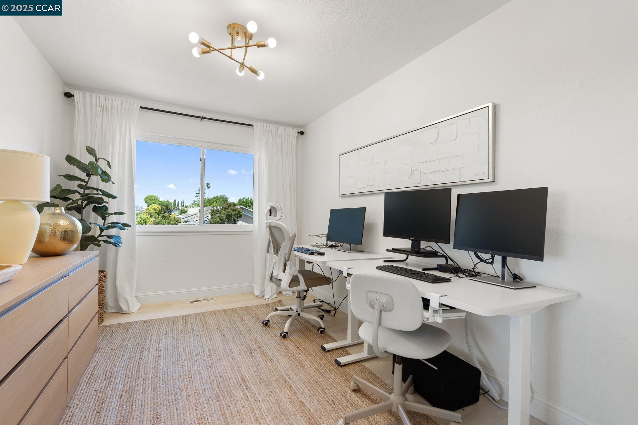Detail Gallery Image 36 of 49 For 6625 Pioneer Ln, Dublin,  CA 94568 - 2 Beds | 2/1 Baths
