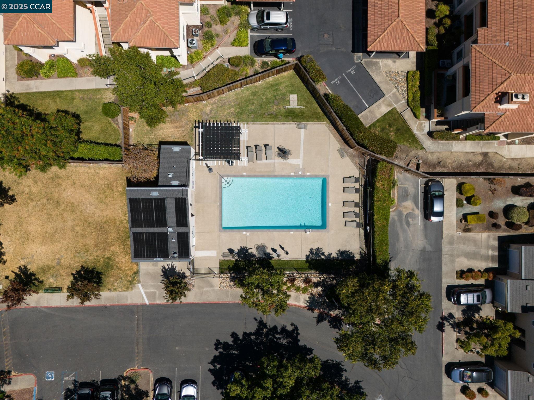 Detail Gallery Image 45 of 49 For 6625 Pioneer Ln, Dublin,  CA 94568 - 2 Beds | 2/1 Baths