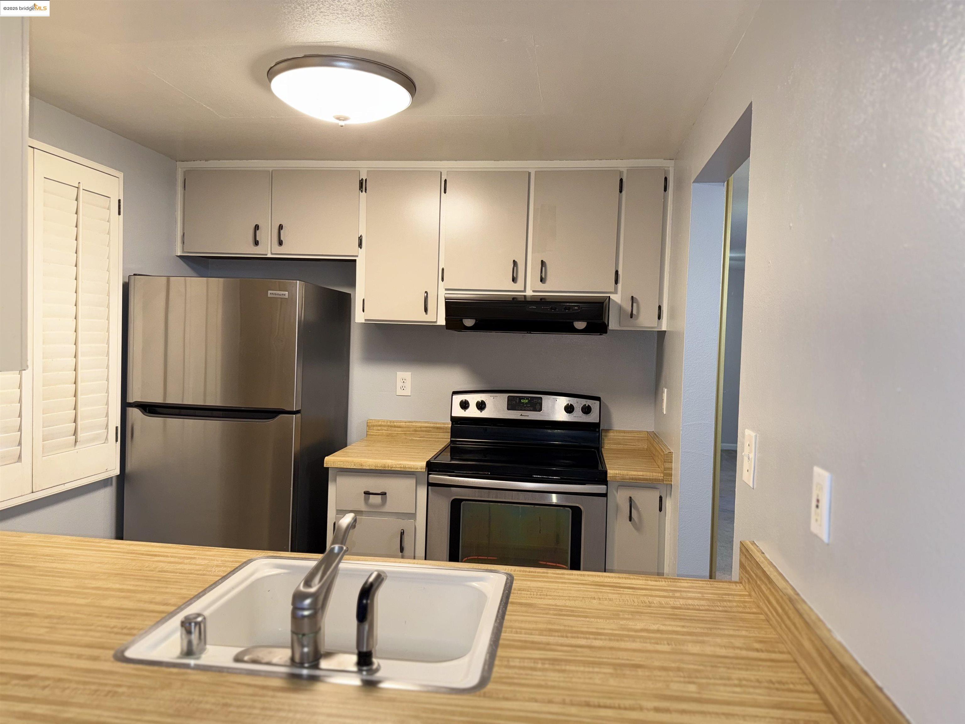 Detail Gallery Image 11 of 26 For 2416 Shadow Ln #74,  Antioch,  CA 94509 - 1 Beds | 1 Baths