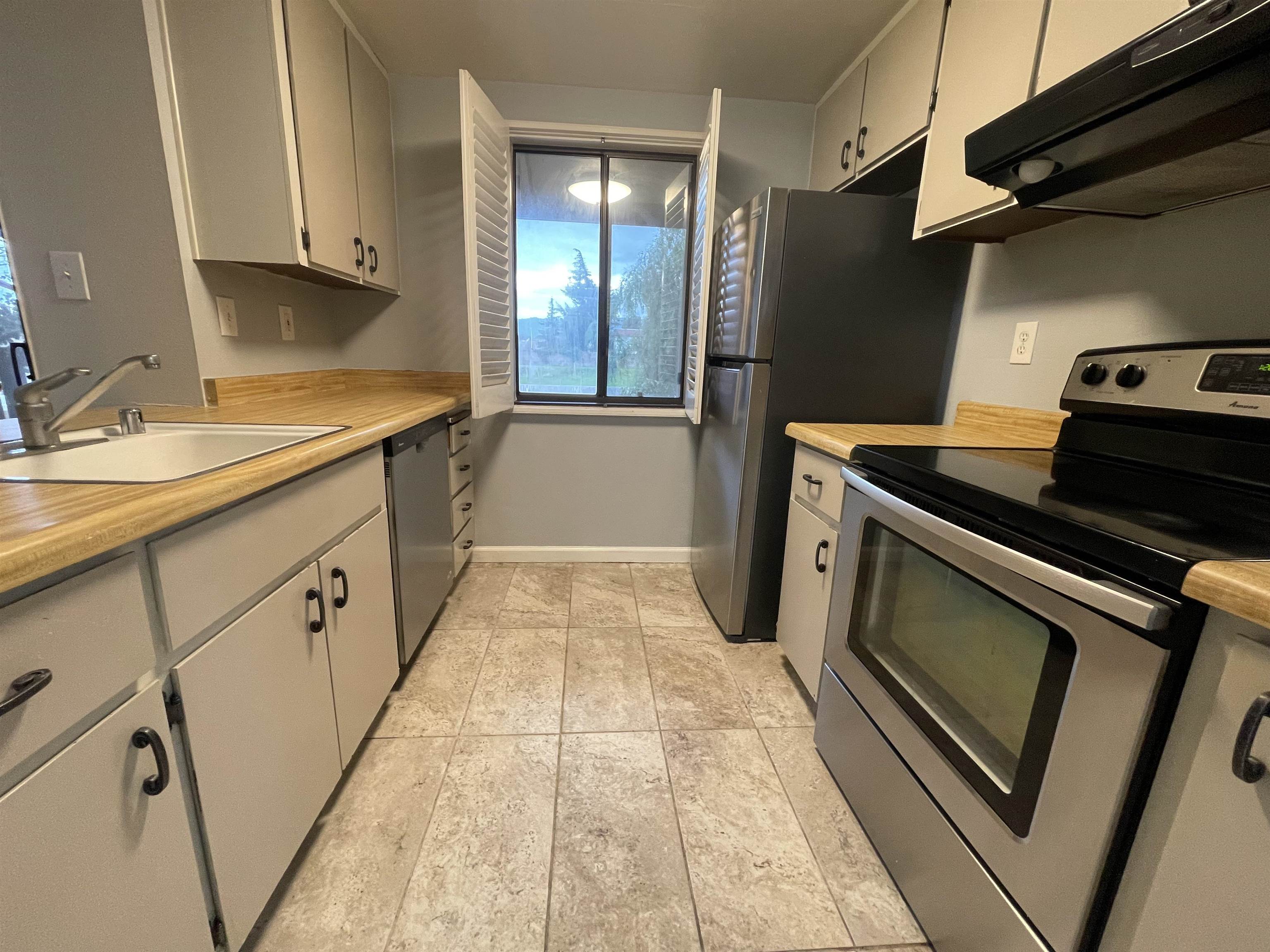 Photo #8: 41108641 Listing: Photo #8