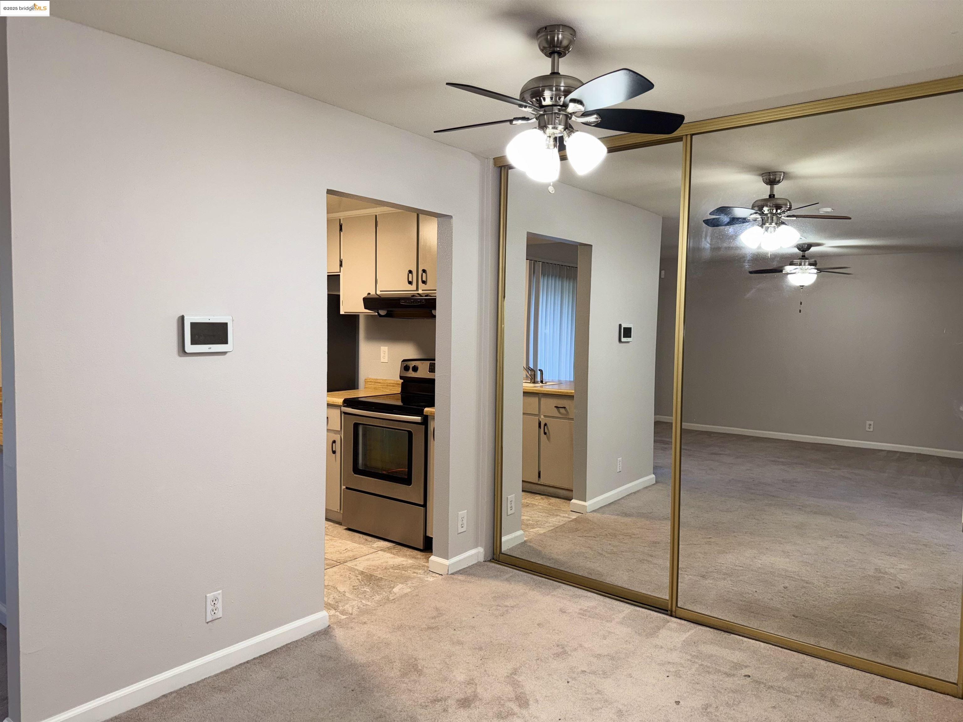 Detail Gallery Image 8 of 26 For 2416 Shadow Ln #74,  Antioch,  CA 94509 - 1 Beds | 1 Baths