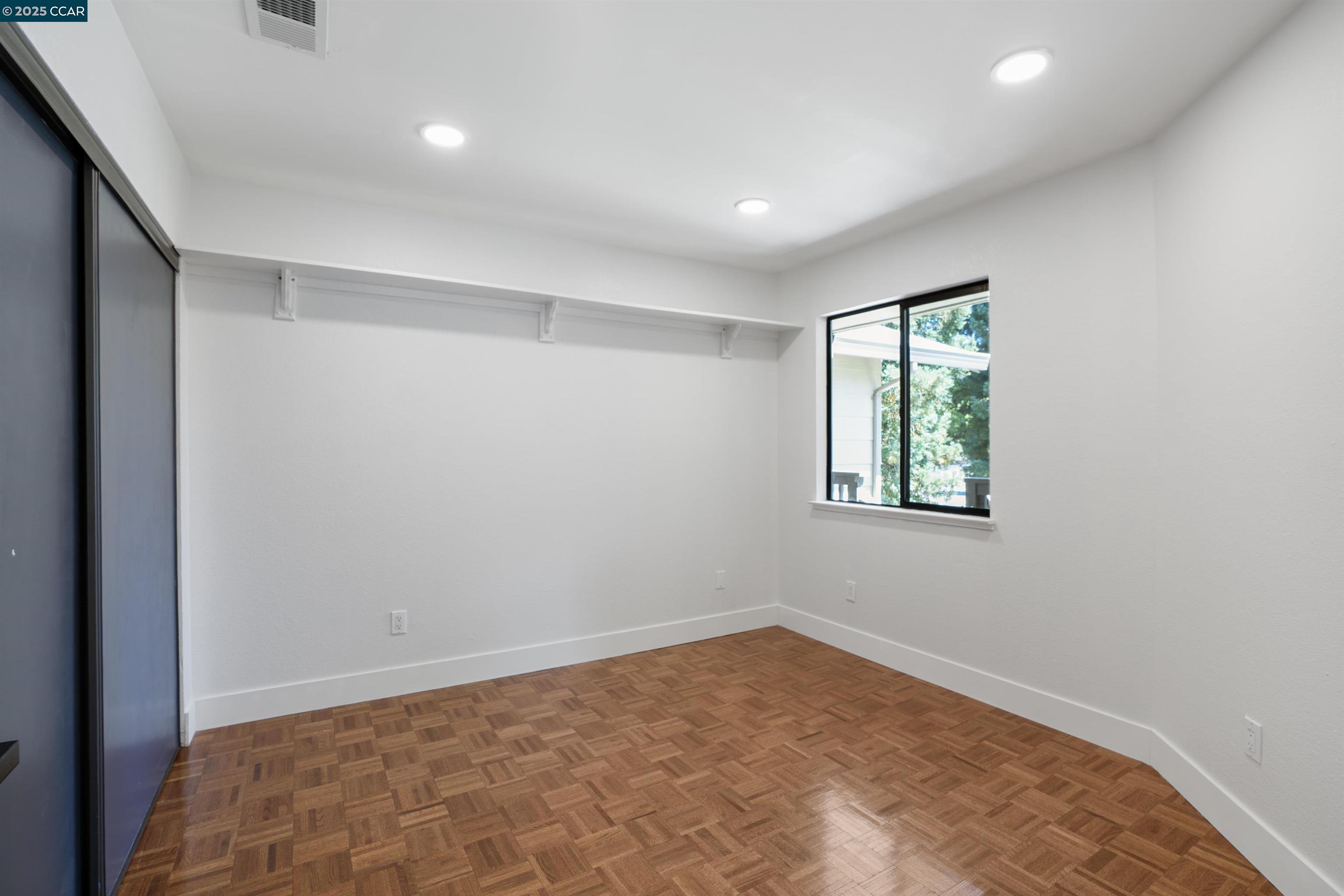 Detail Gallery Image 17 of 44 For 802 Dover, Hercules,  CA 94547 - 2 Beds | 1 Baths