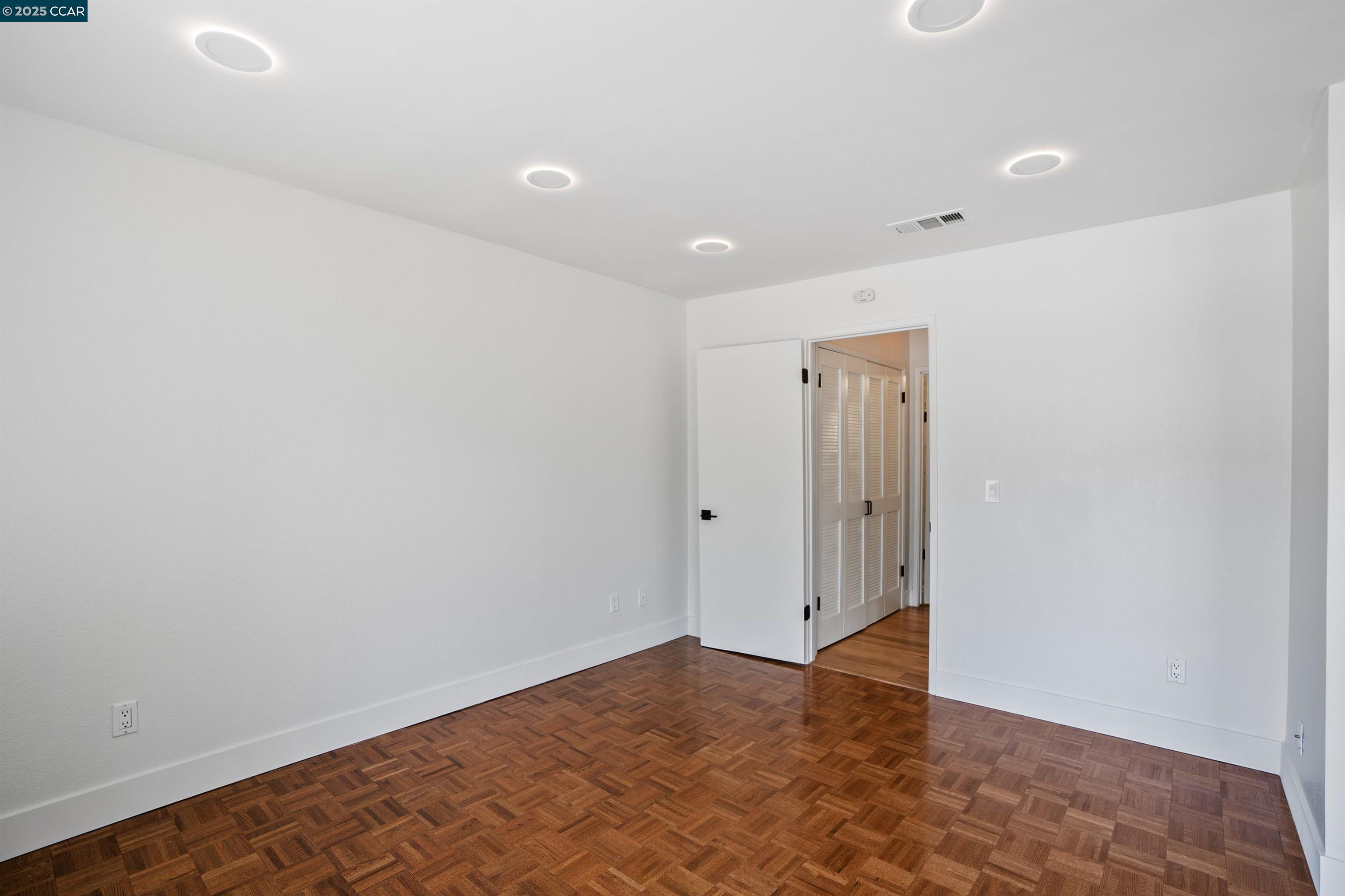 Detail Gallery Image 22 of 44 For 802 Dover, Hercules,  CA 94547 - 2 Beds | 1 Baths