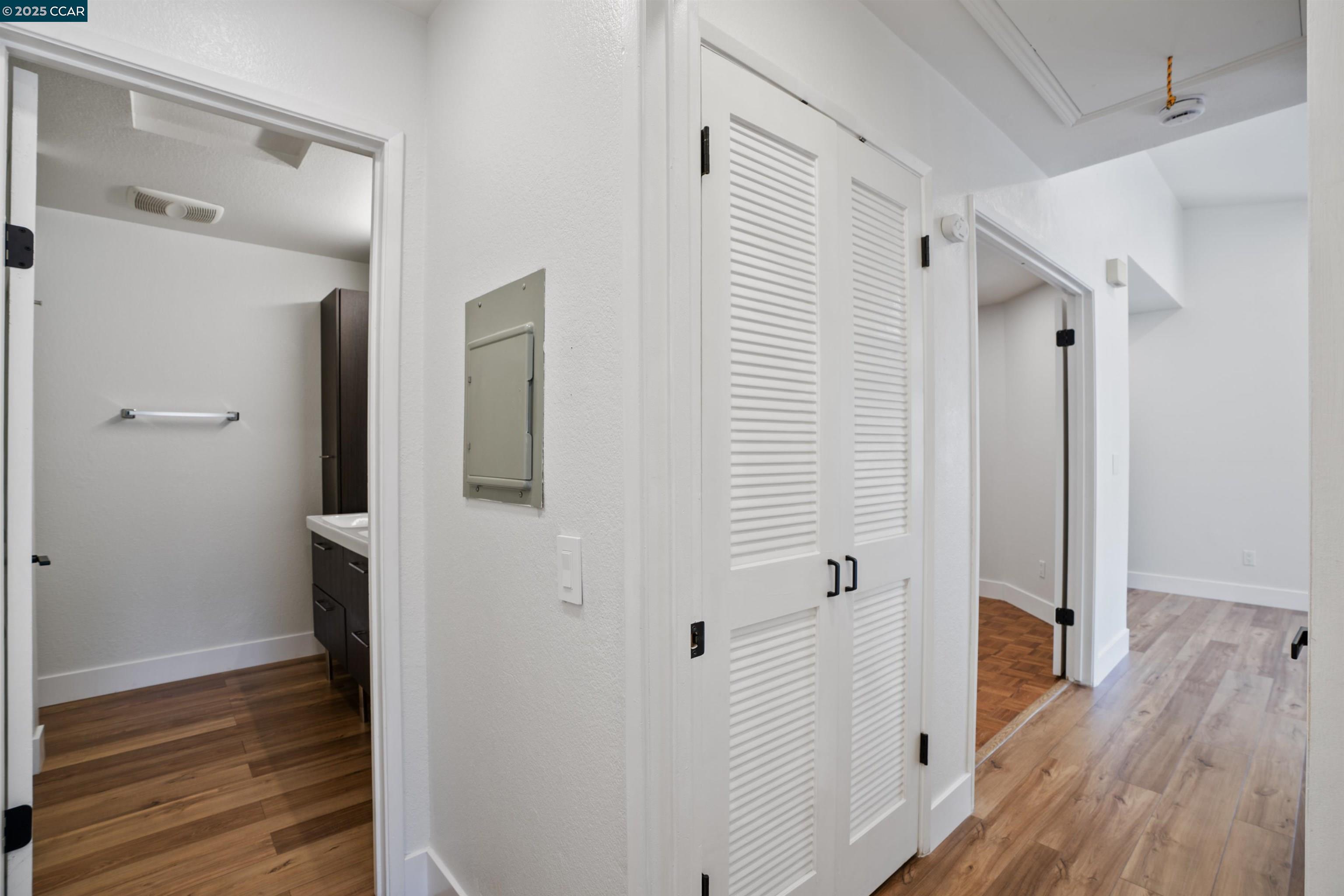 Detail Gallery Image 23 of 44 For 802 Dover, Hercules,  CA 94547 - 2 Beds | 1 Baths