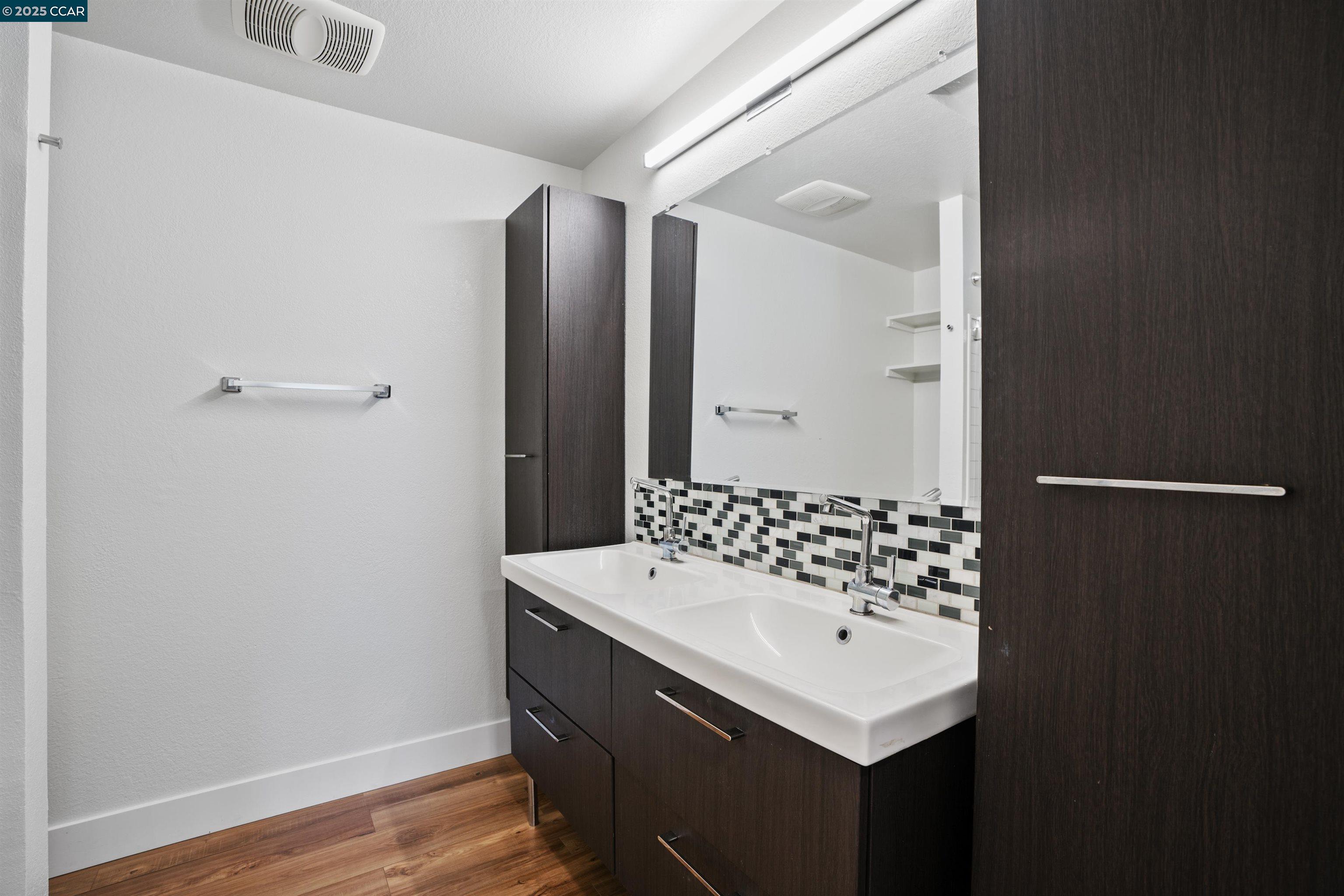 Detail Gallery Image 24 of 44 For 802 Dover, Hercules,  CA 94547 - 2 Beds | 1 Baths