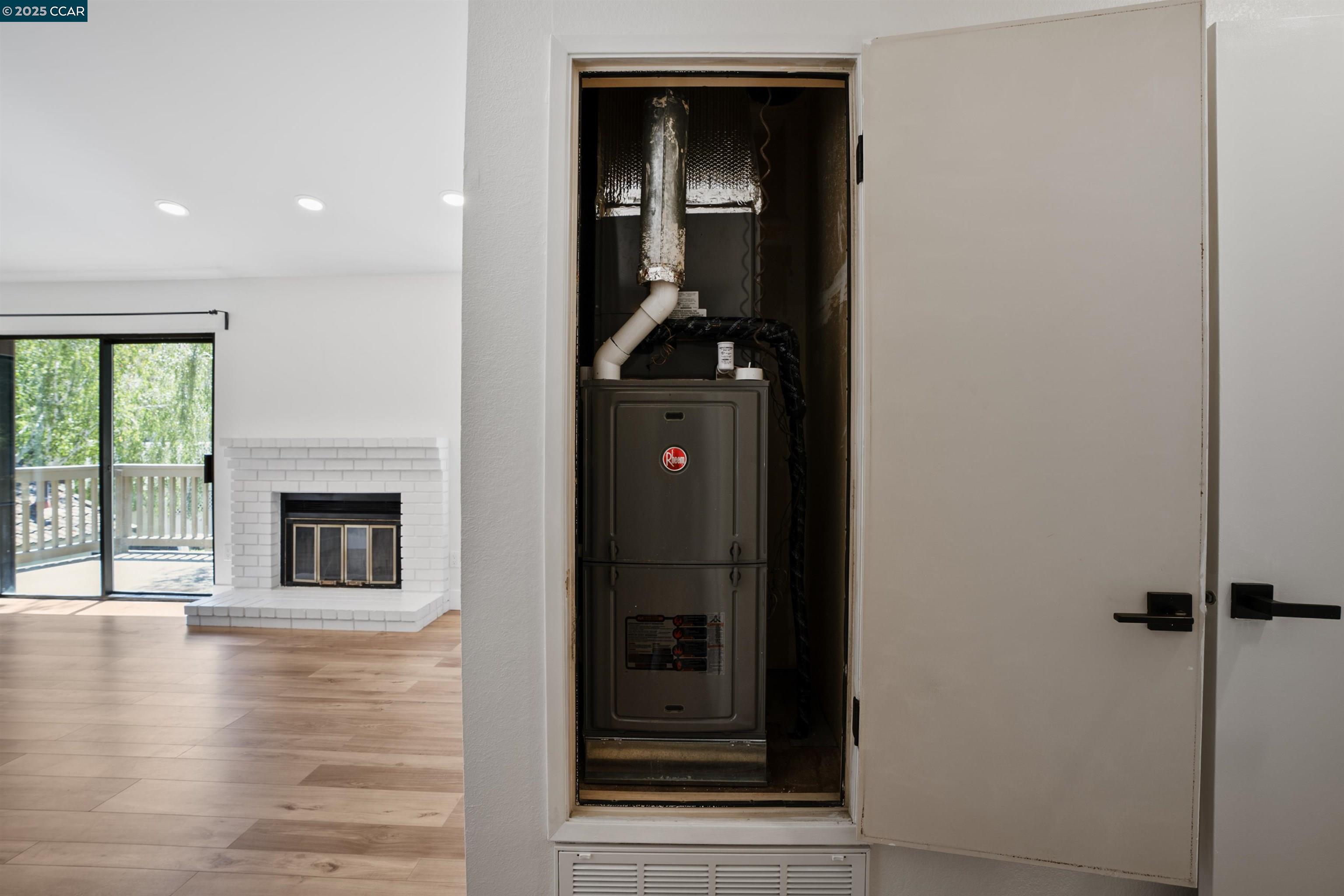 Detail Gallery Image 28 of 44 For 802 Dover, Hercules,  CA 94547 - 2 Beds | 1 Baths
