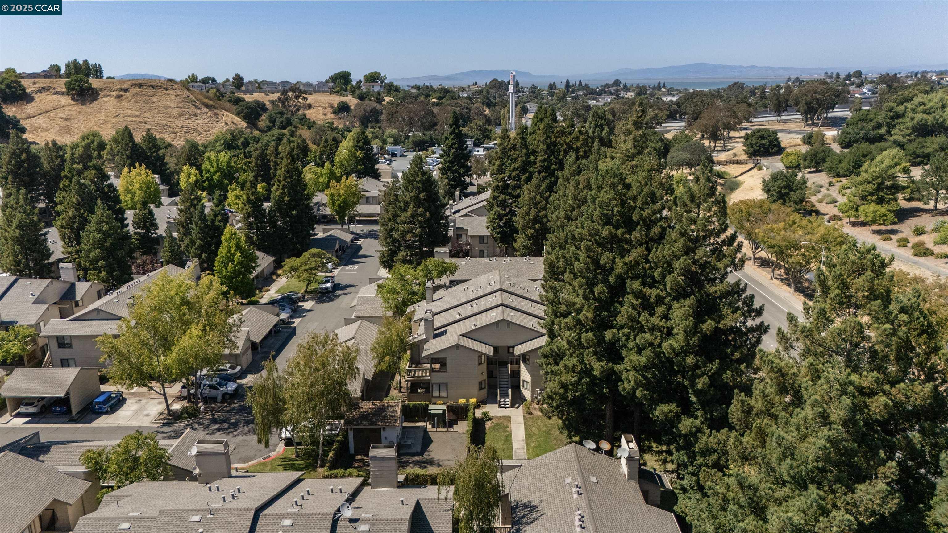 Detail Gallery Image 36 of 44 For 802 Dover, Hercules,  CA 94547 - 2 Beds | 1 Baths
