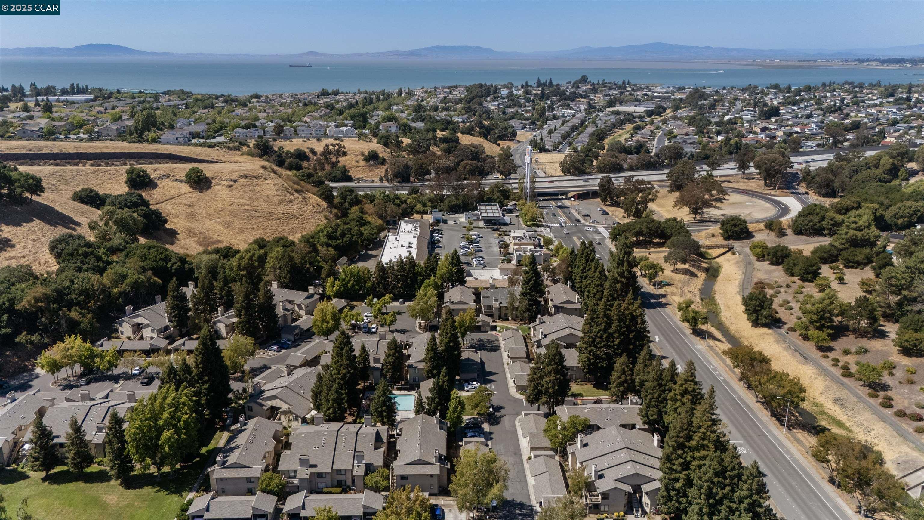 Detail Gallery Image 39 of 44 For 802 Dover, Hercules,  CA 94547 - 2 Beds | 1 Baths