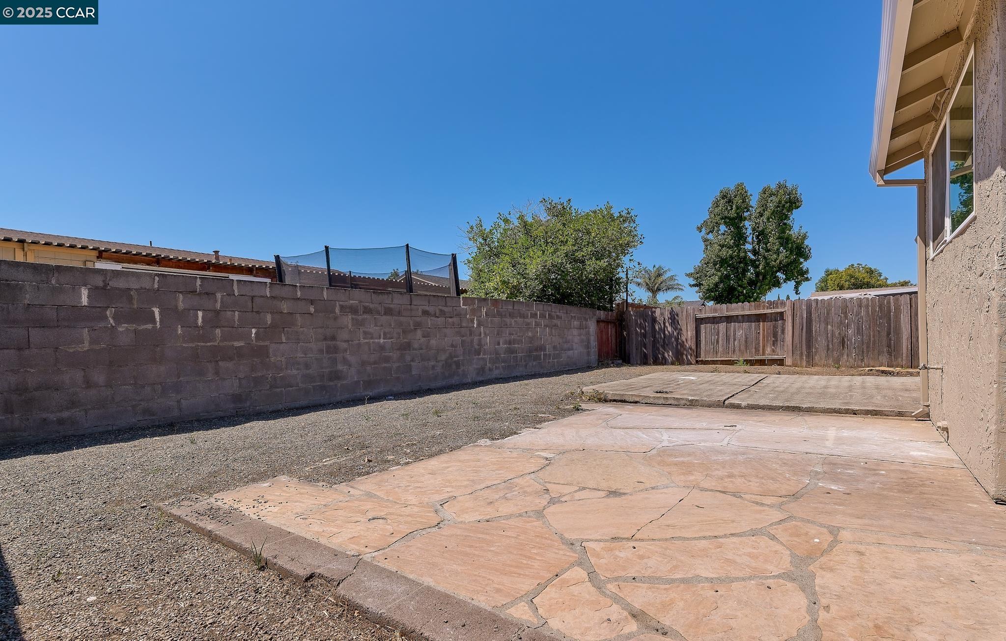 Detail Gallery Image 20 of 22 For 1239 Mallard Ct, Fairfield,  CA 94533 - 4 Beds | 2 Baths