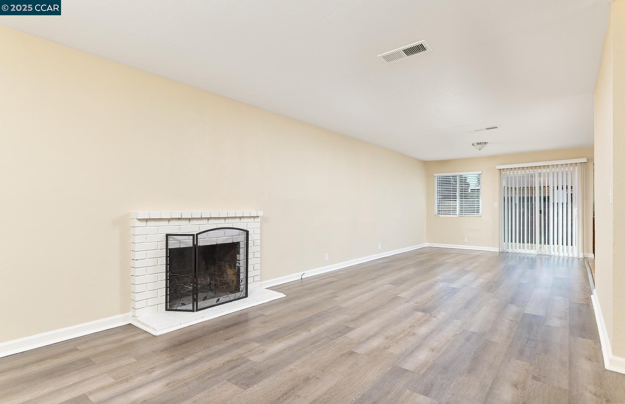 Detail Gallery Image 9 of 22 For 1239 Mallard Ct, Fairfield,  CA 94533 - 4 Beds | 2 Baths