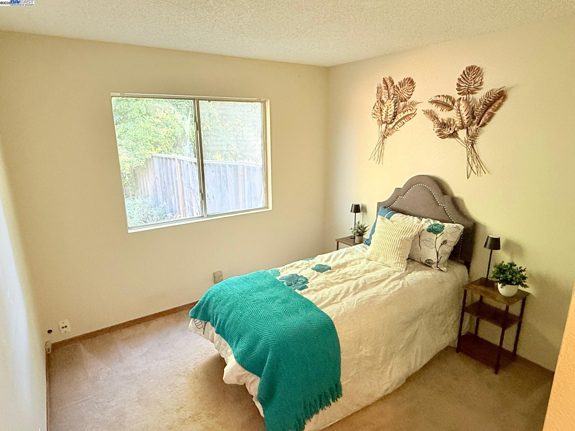Detail Gallery Image 14 of 23 For 3665 Warwick Rd, Fremont,  CA 94555 - 3 Beds | 2 Baths