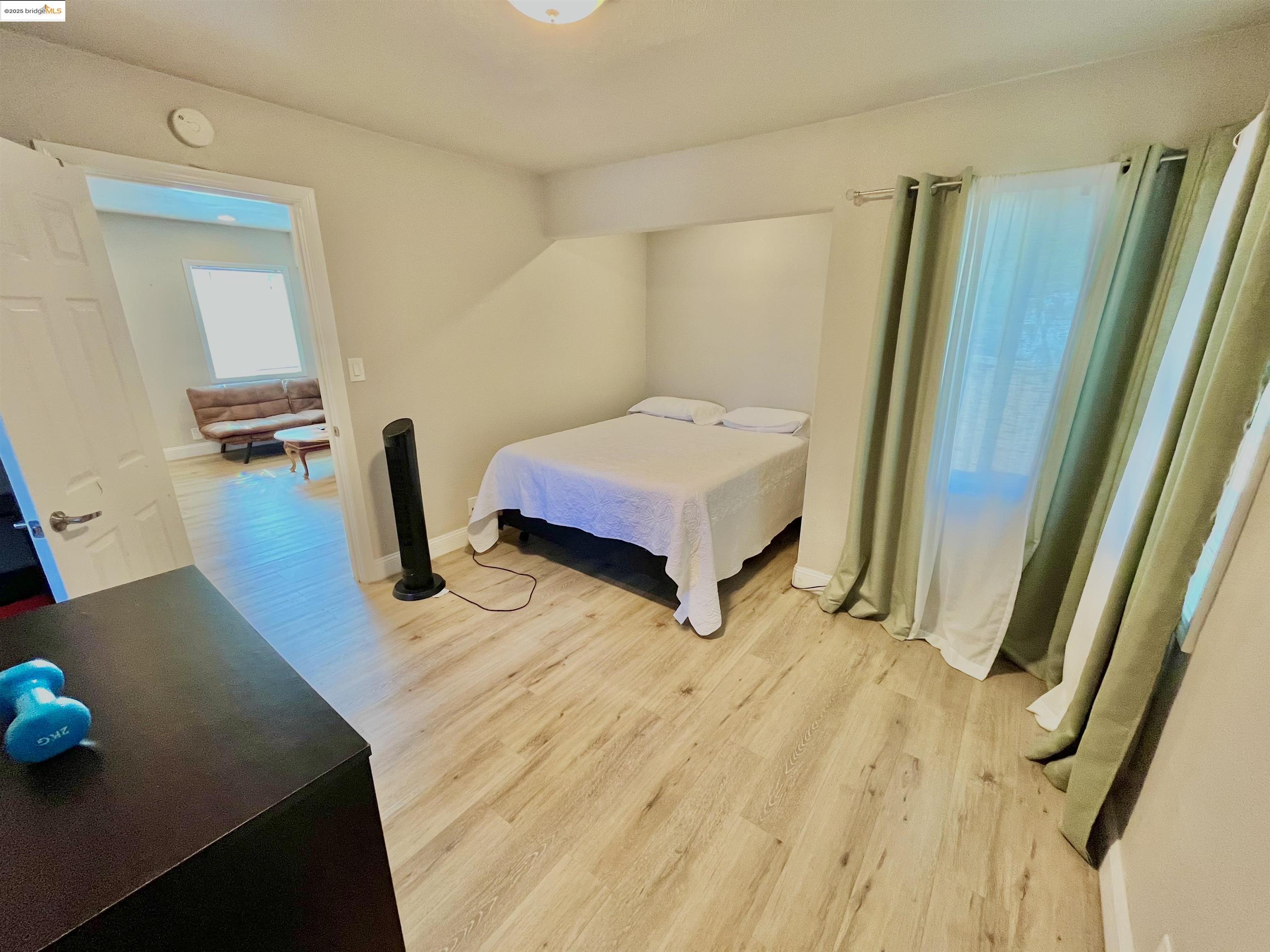 Detail Gallery Image 21 of 26 For 326 Macarthur Blvd, San Leandro,  CA 94577 - – Beds | – Baths