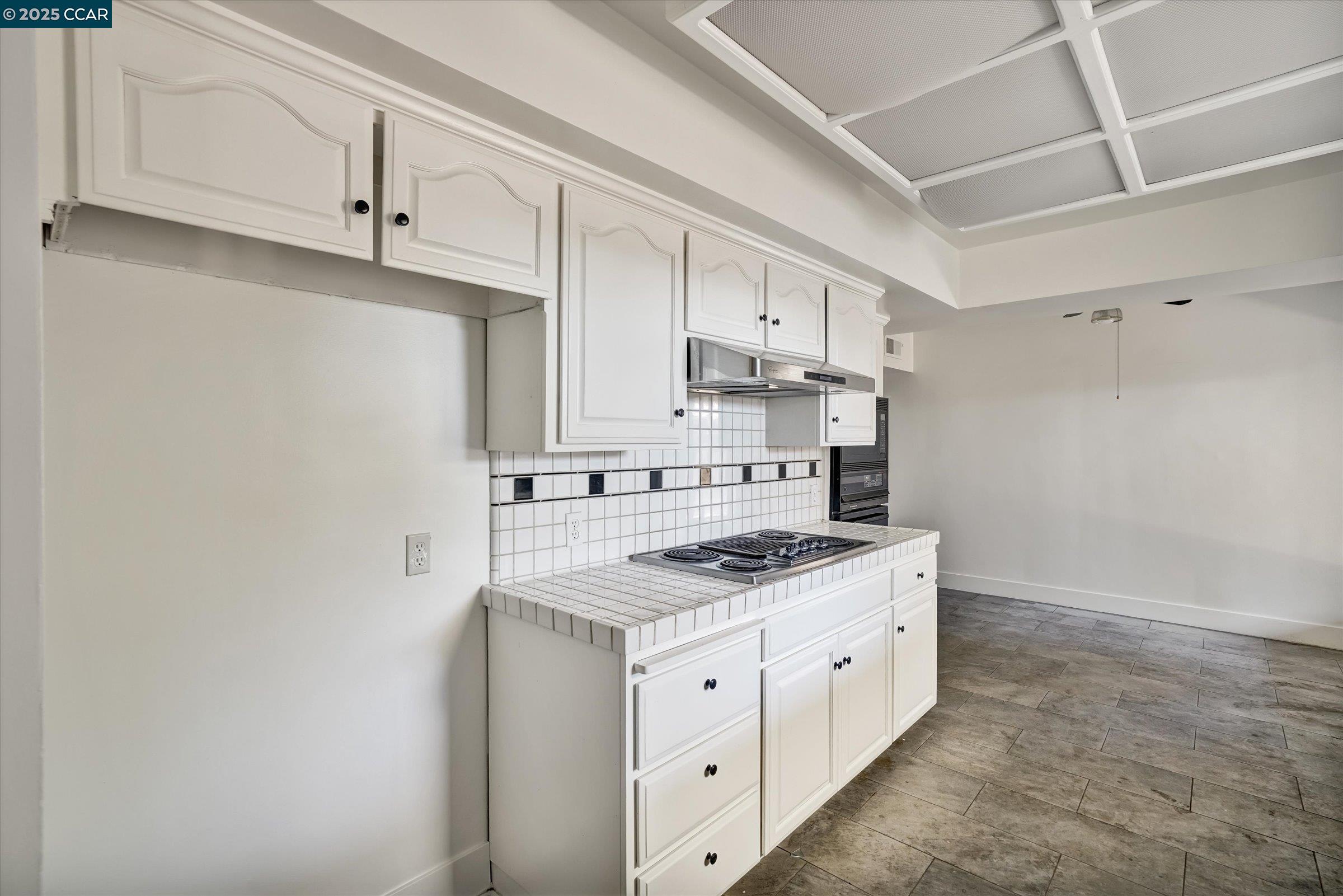 Detail Gallery Image 17 of 38 For Beede Way, Antioch,  CA 94509 - 2 Beds | 2/1 Baths