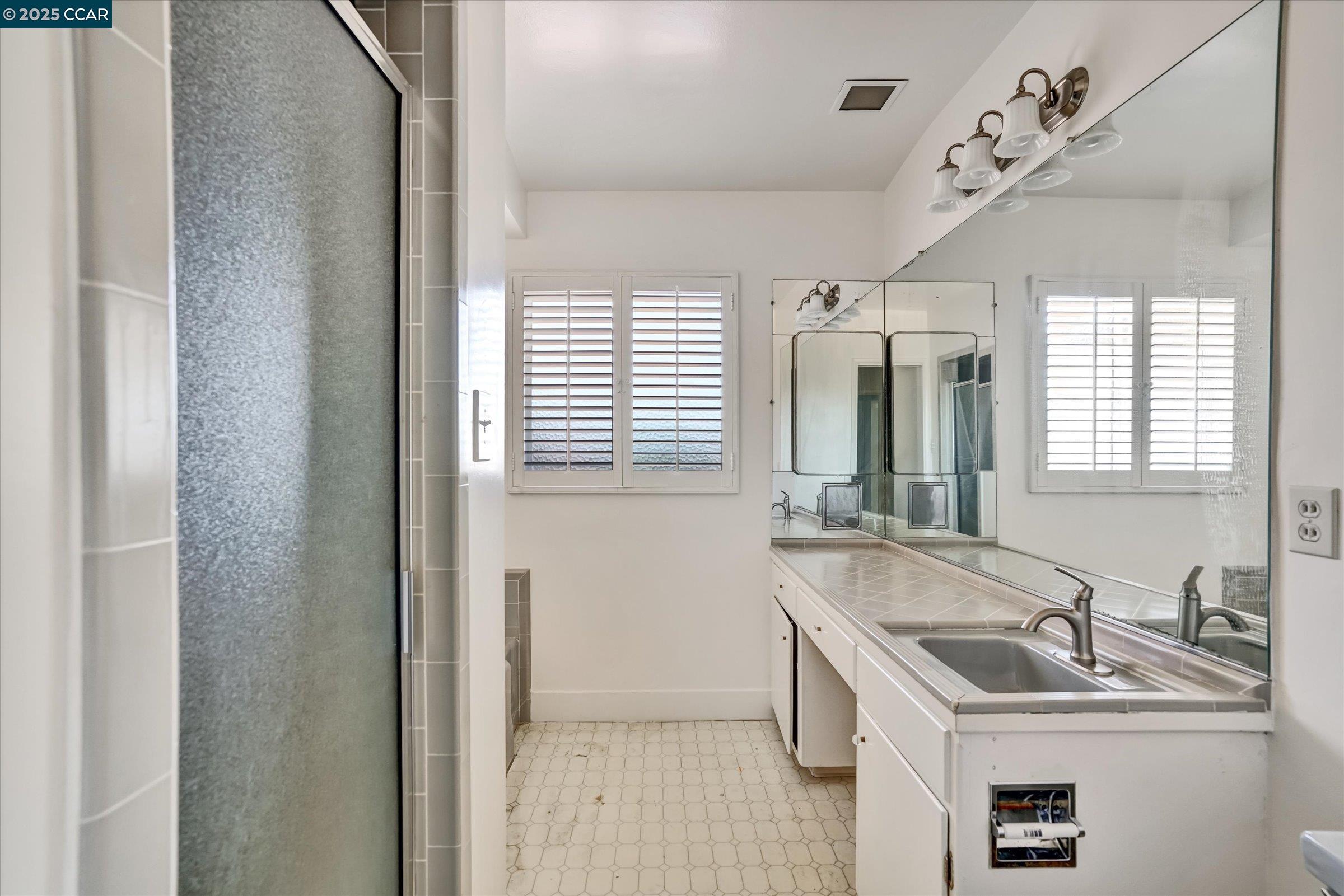 Detail Gallery Image 35 of 38 For Beede Way, Antioch,  CA 94509 - 2 Beds | 2/1 Baths