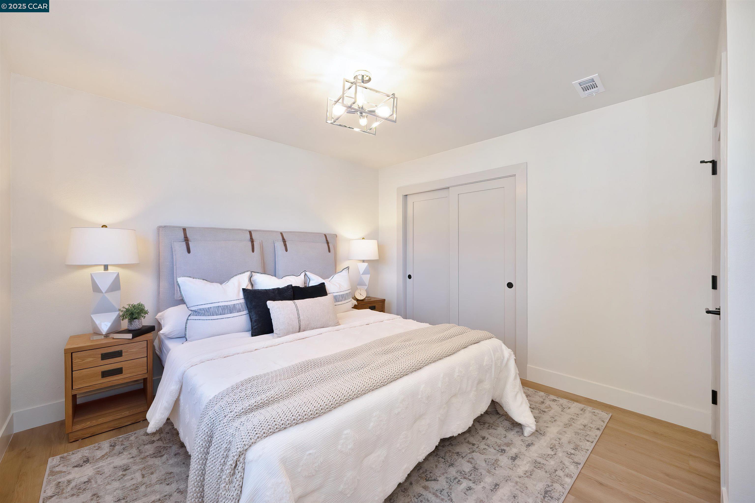 Detail Gallery Image 19 of 27 For 1812 Wildwood Way, Roseville,  CA 95661 - 3 Beds | 2 Baths