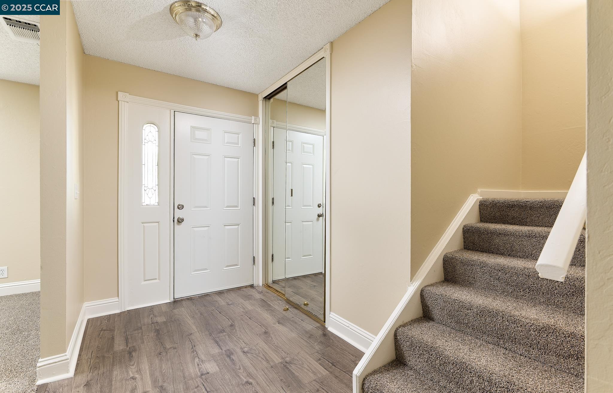 Detail Gallery Image 16 of 27 For 1324 Holmes Ct, Fairfield,  CA 94533 - 4 Beds | 2/1 Baths