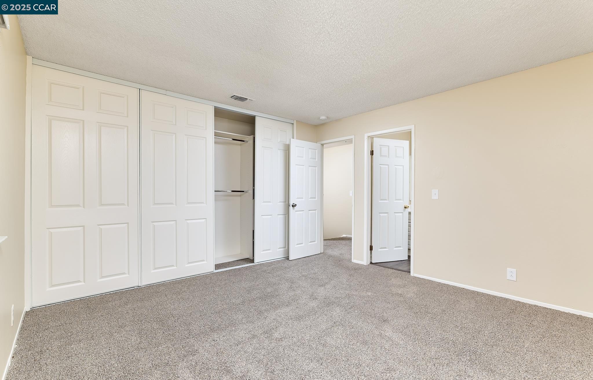 Detail Gallery Image 22 of 27 For 1324 Holmes Ct, Fairfield,  CA 94533 - 4 Beds | 2/1 Baths