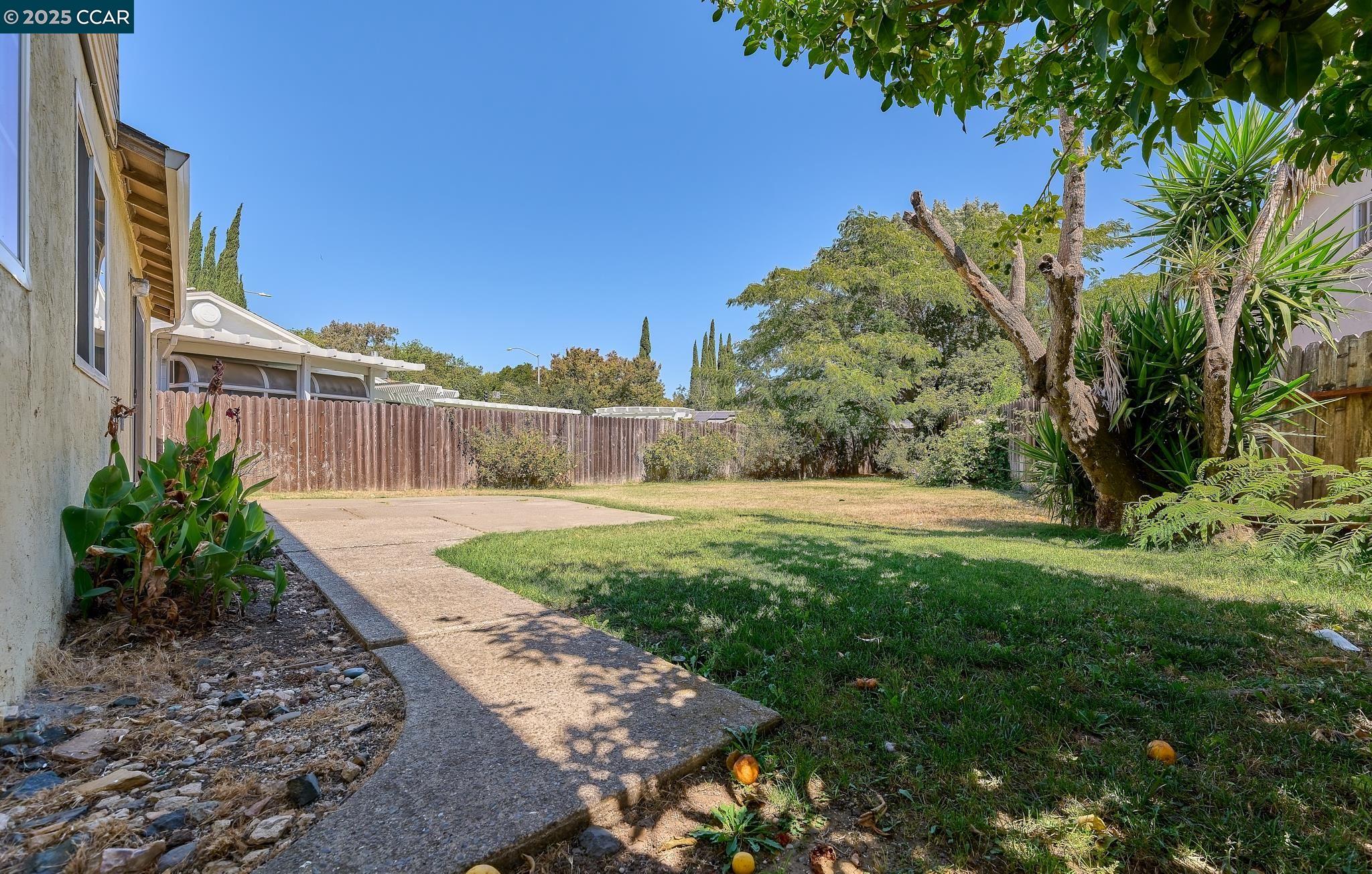 Detail Gallery Image 26 of 27 For 1324 Holmes Ct, Fairfield,  CA 94533 - 4 Beds | 2/1 Baths