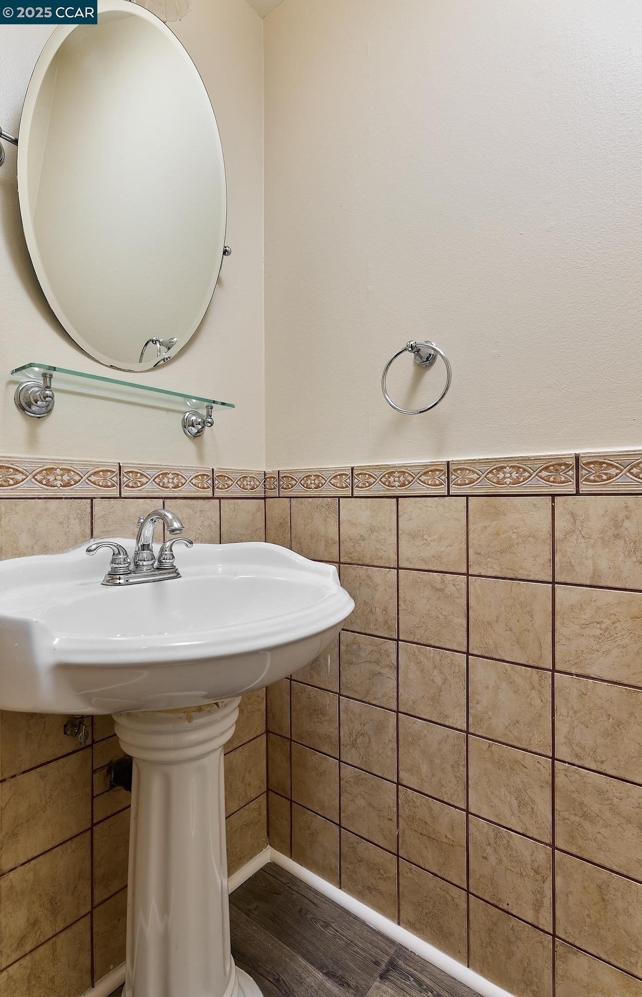 Detail Gallery Image 9 of 27 For 1324 Holmes Ct, Fairfield,  CA 94533 - 4 Beds | 2/1 Baths