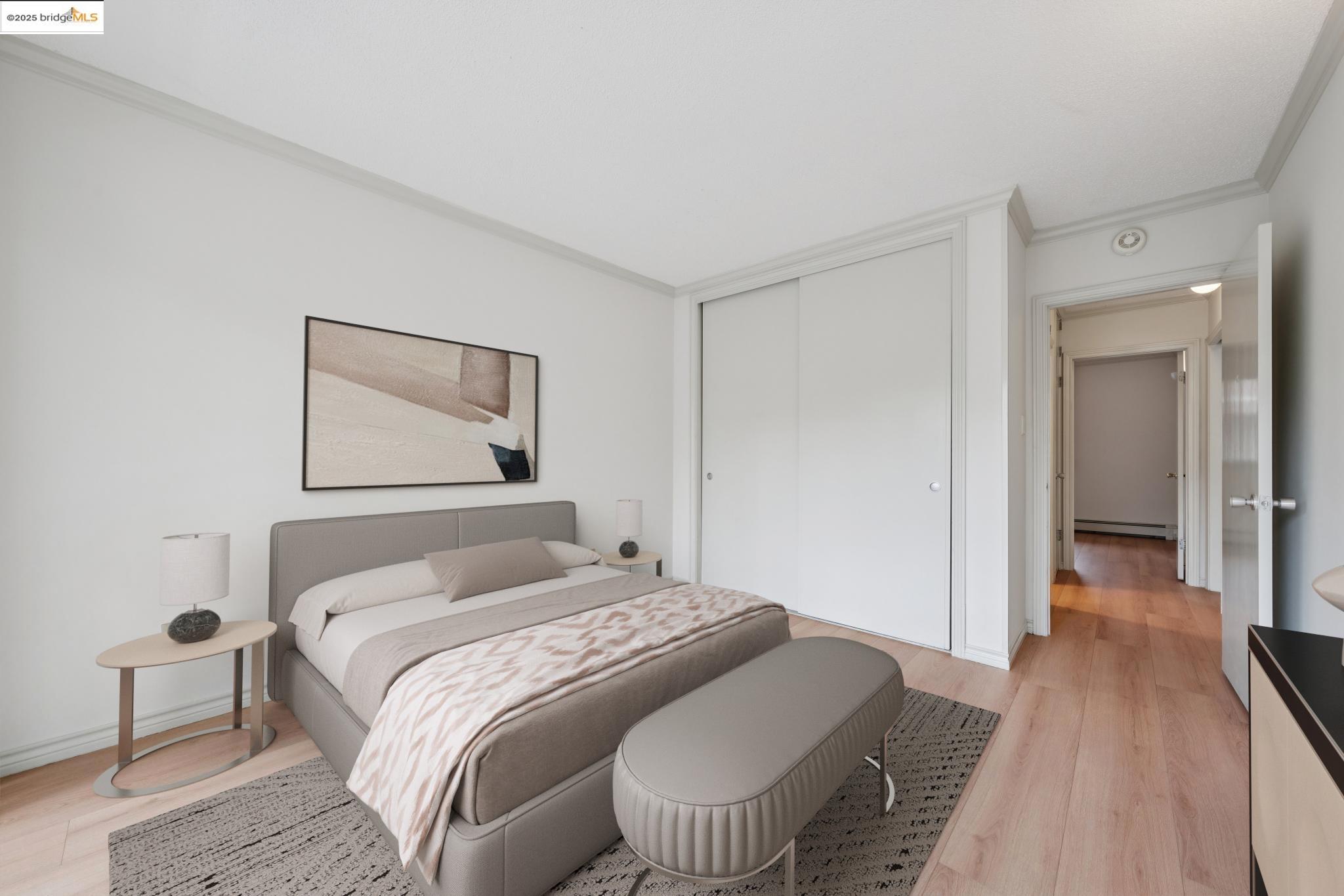 Detail Gallery Image 6 of 17 For 2601 College Ave #205,  Berkeley,  CA 94704 - 2 Beds | 1 Baths