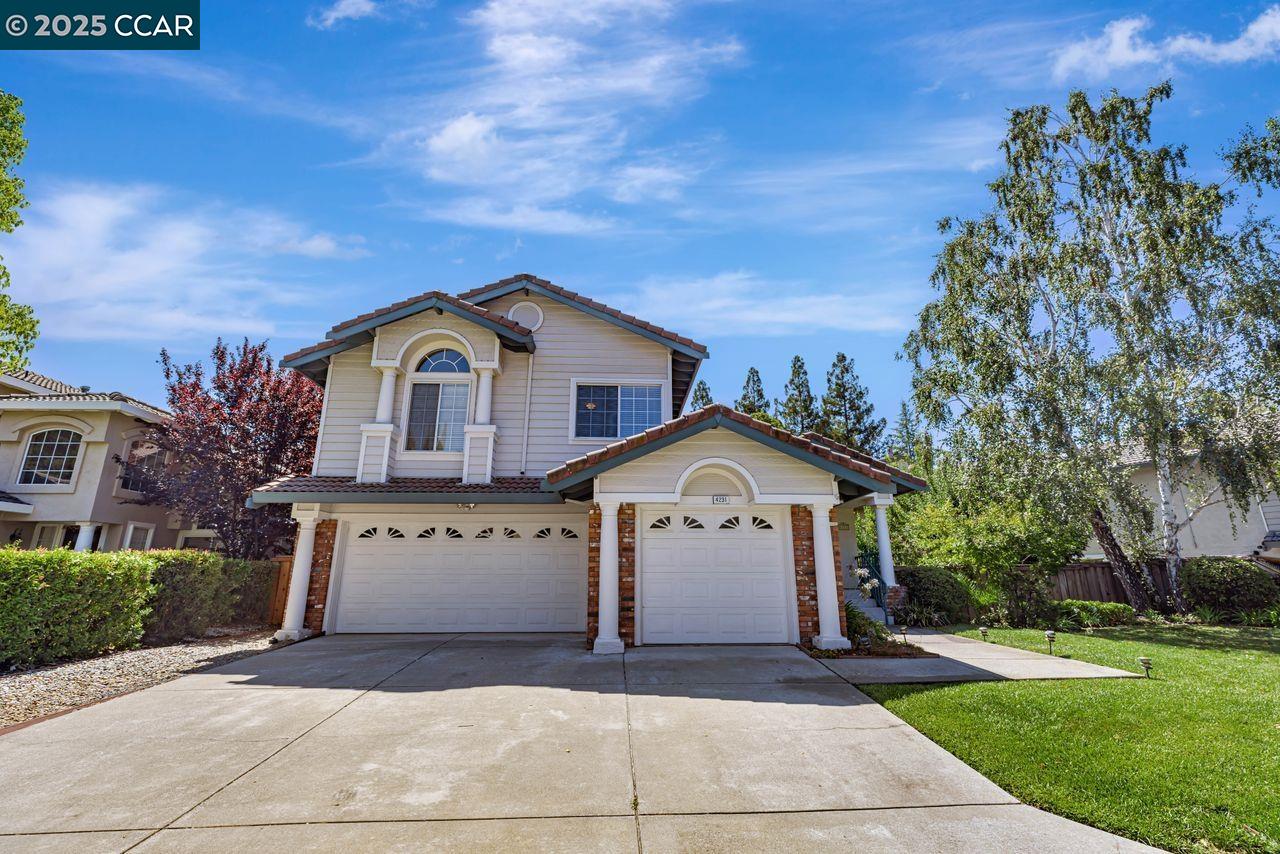 Detail Gallery Image 1 of 49 For 4231 Knollview Dr, Danville,  CA 94506 - 4 Beds | 3 Baths