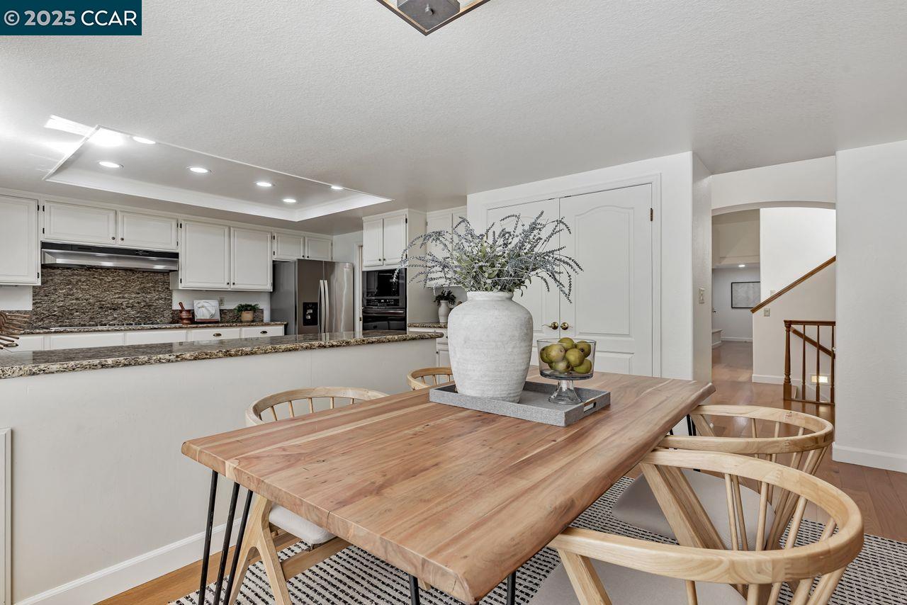 Detail Gallery Image 17 of 49 For 4231 Knollview Dr, Danville,  CA 94506 - 4 Beds | 3 Baths