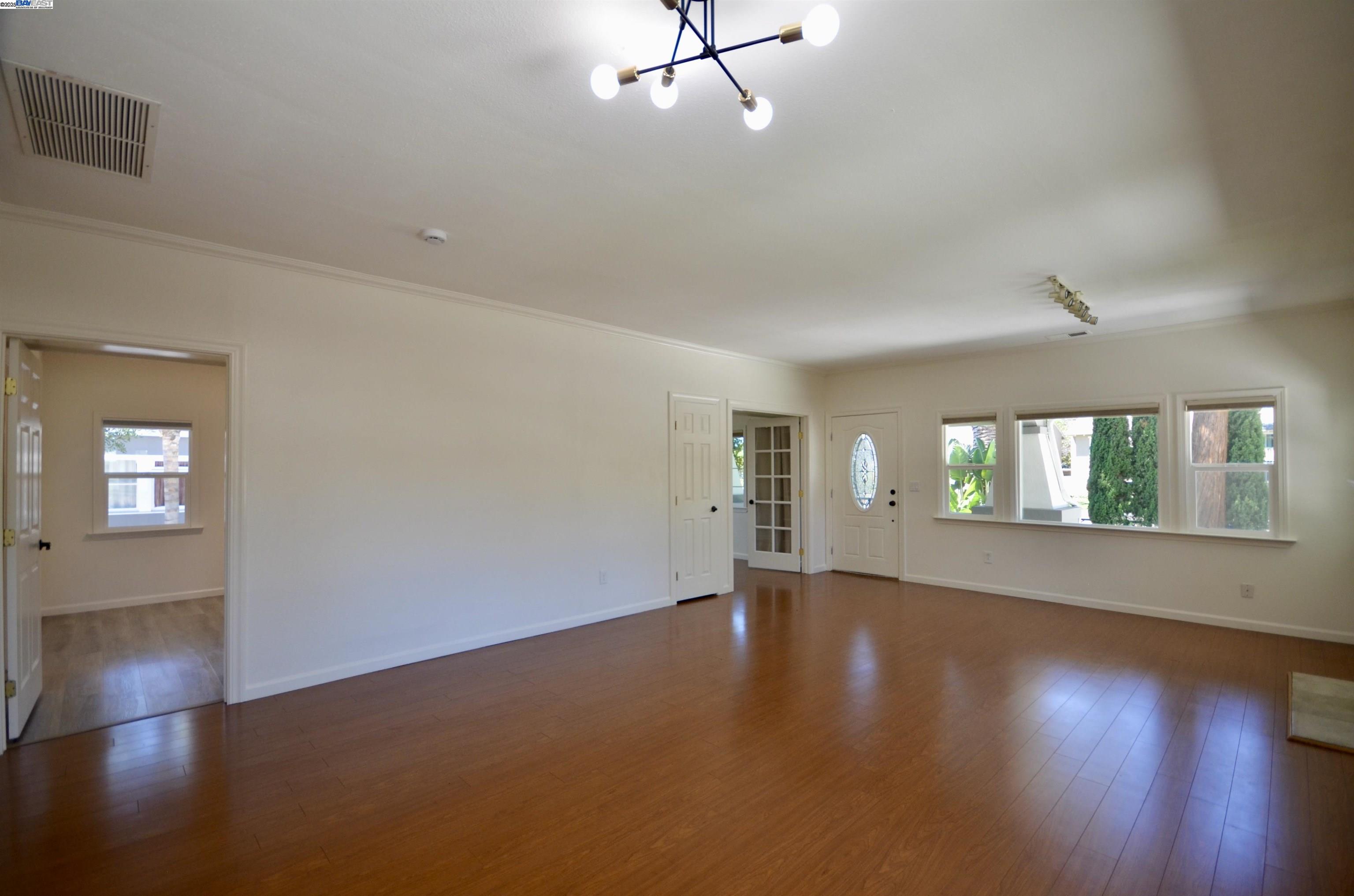 Detail Gallery Image 15 of 57 For 4544 Thornton Ave, Fremont,  CA 94536 - 5 Beds | 4 Baths