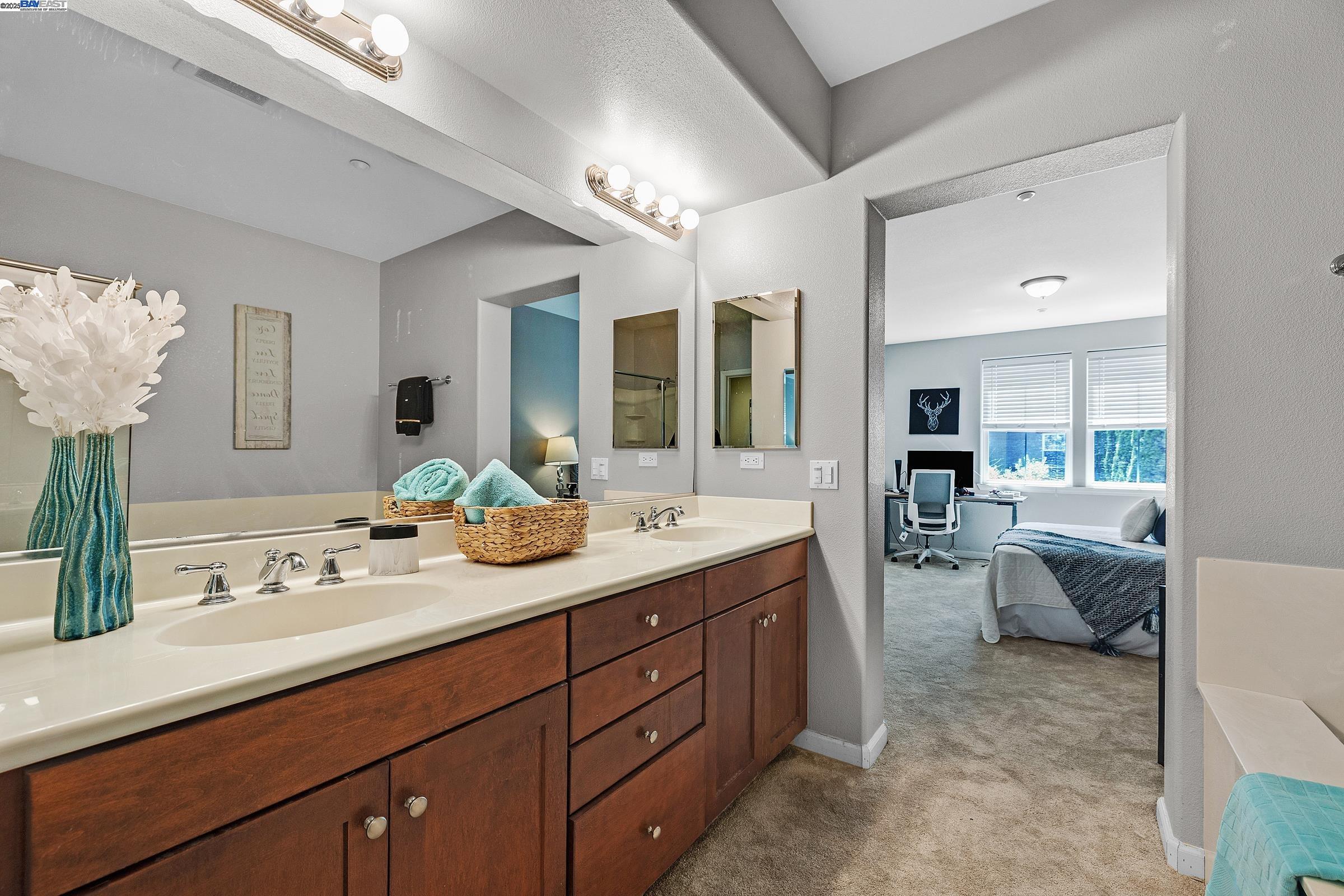 Detail Gallery Image 20 of 35 For 49002 Cinnamon Fern Cmn #311,  Fremont,  CA 94539 - 2 Beds | 2 Baths