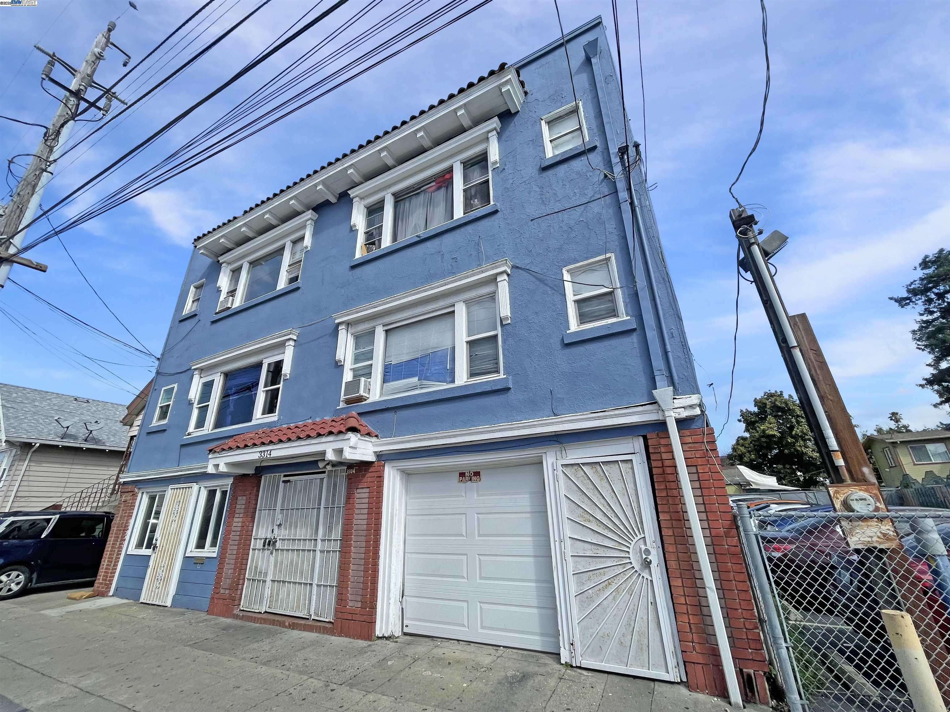 Detail Gallery Image 3 of 13 For 3314 Farnam St, Oakland,  CA 94601 - – Beds | – Baths
