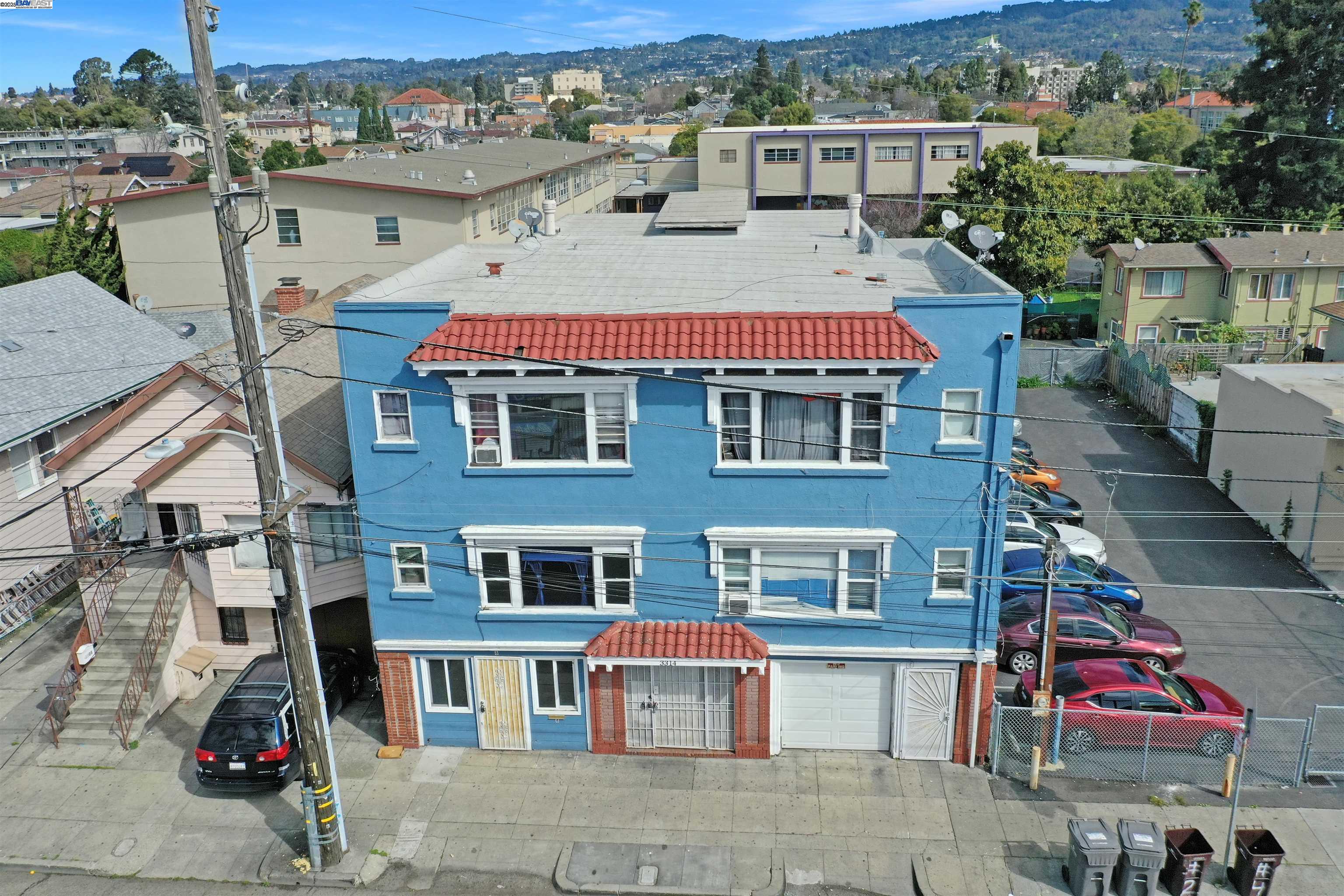 Detail Gallery Image 4 of 13 For 3314 Farnam St, Oakland,  CA 94601 - – Beds | – Baths