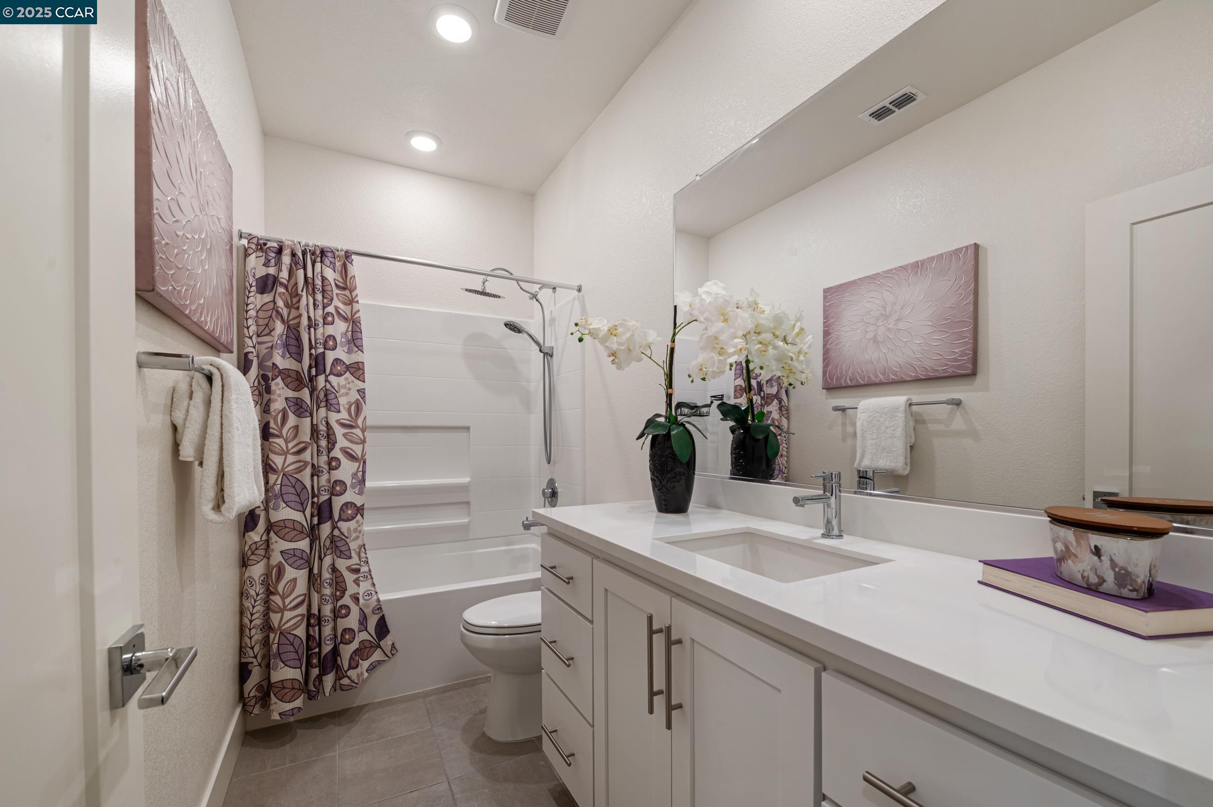 Detail Gallery Image 25 of 35 For 236 Plum Tree Street, Livermore,  CA 94551 - 4 Beds | 3/1 Baths